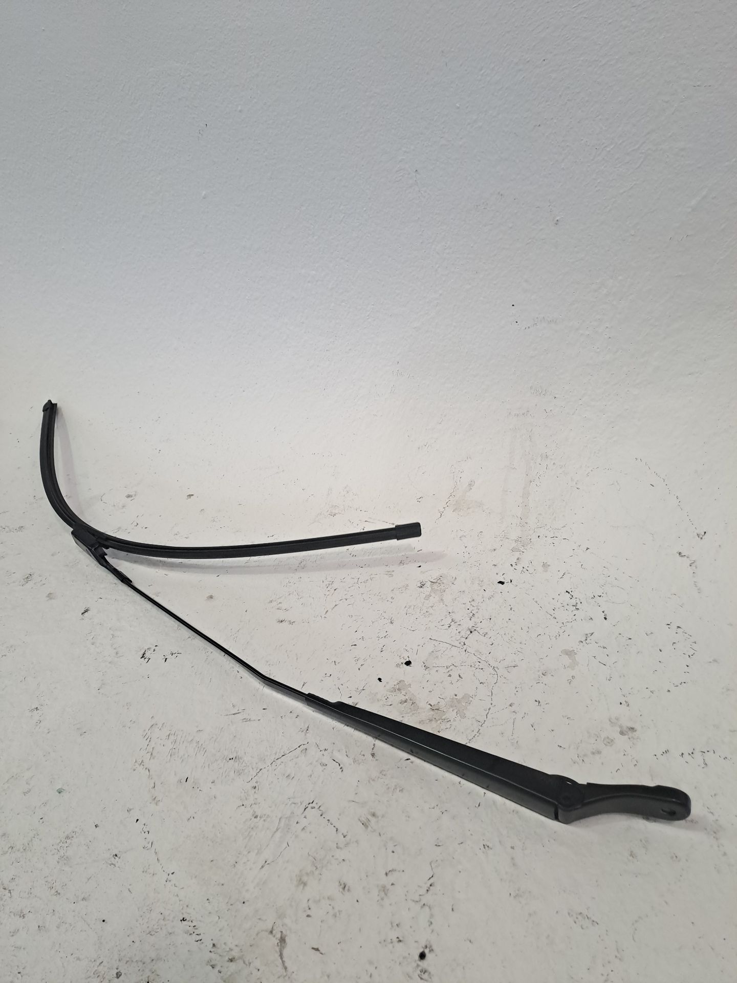 Front Right Wiper Arm PEUGEOT 3008