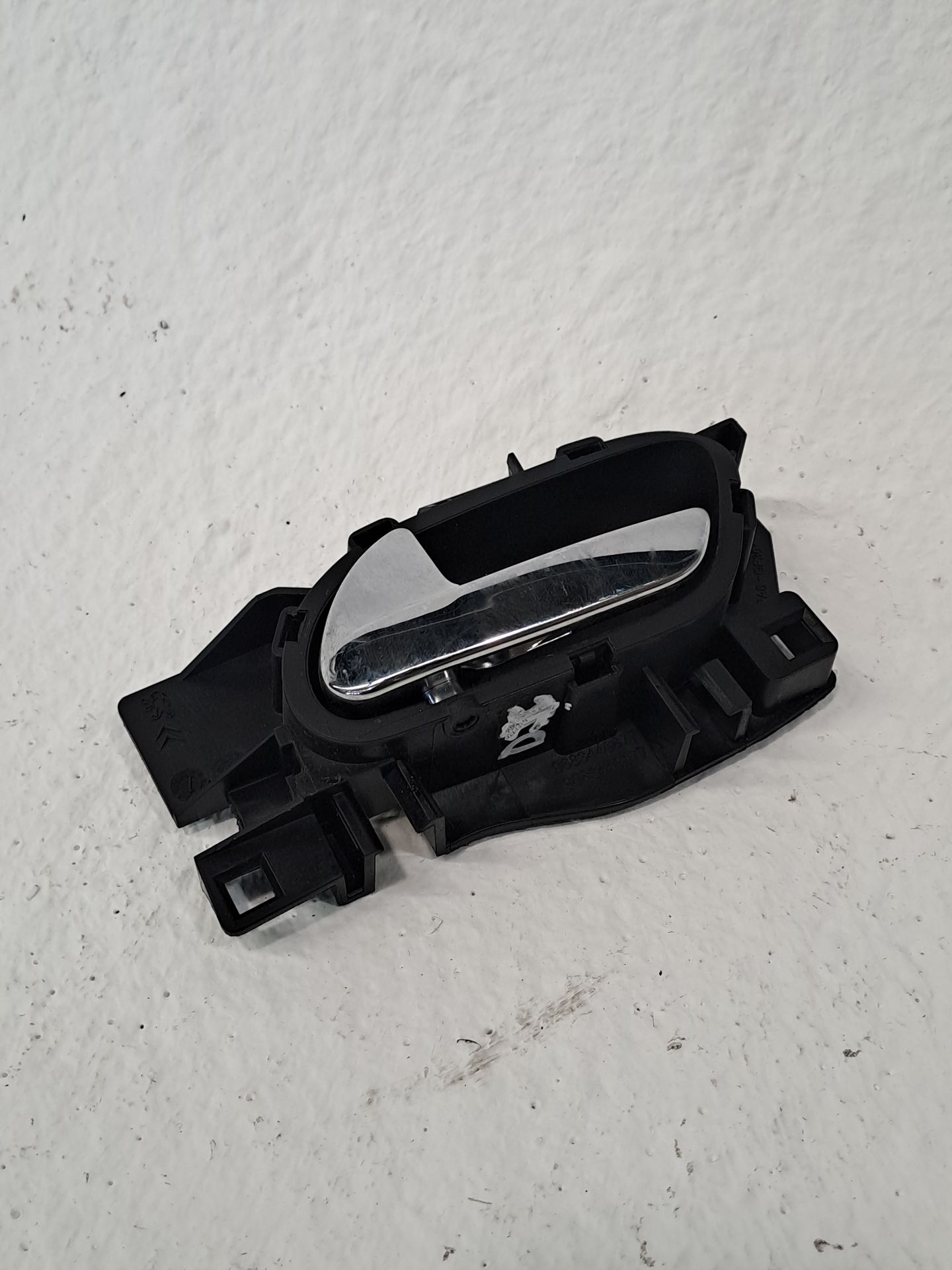 Front Left Interior Door Handle PEUGEOT 3008