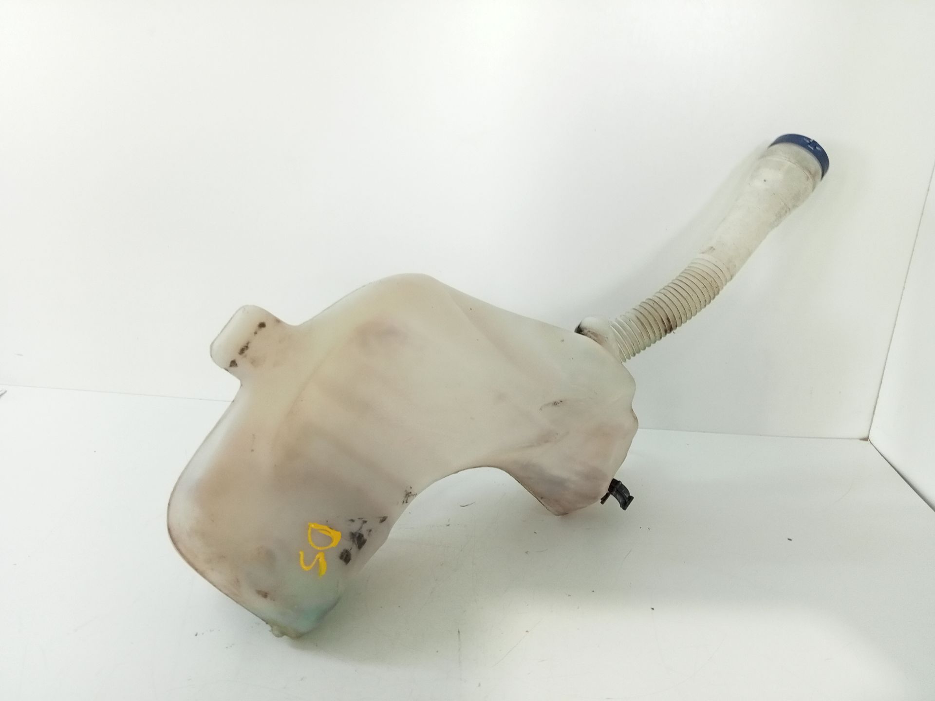 Washer fluid reservoir PEUGEOT 307 (3A/C)