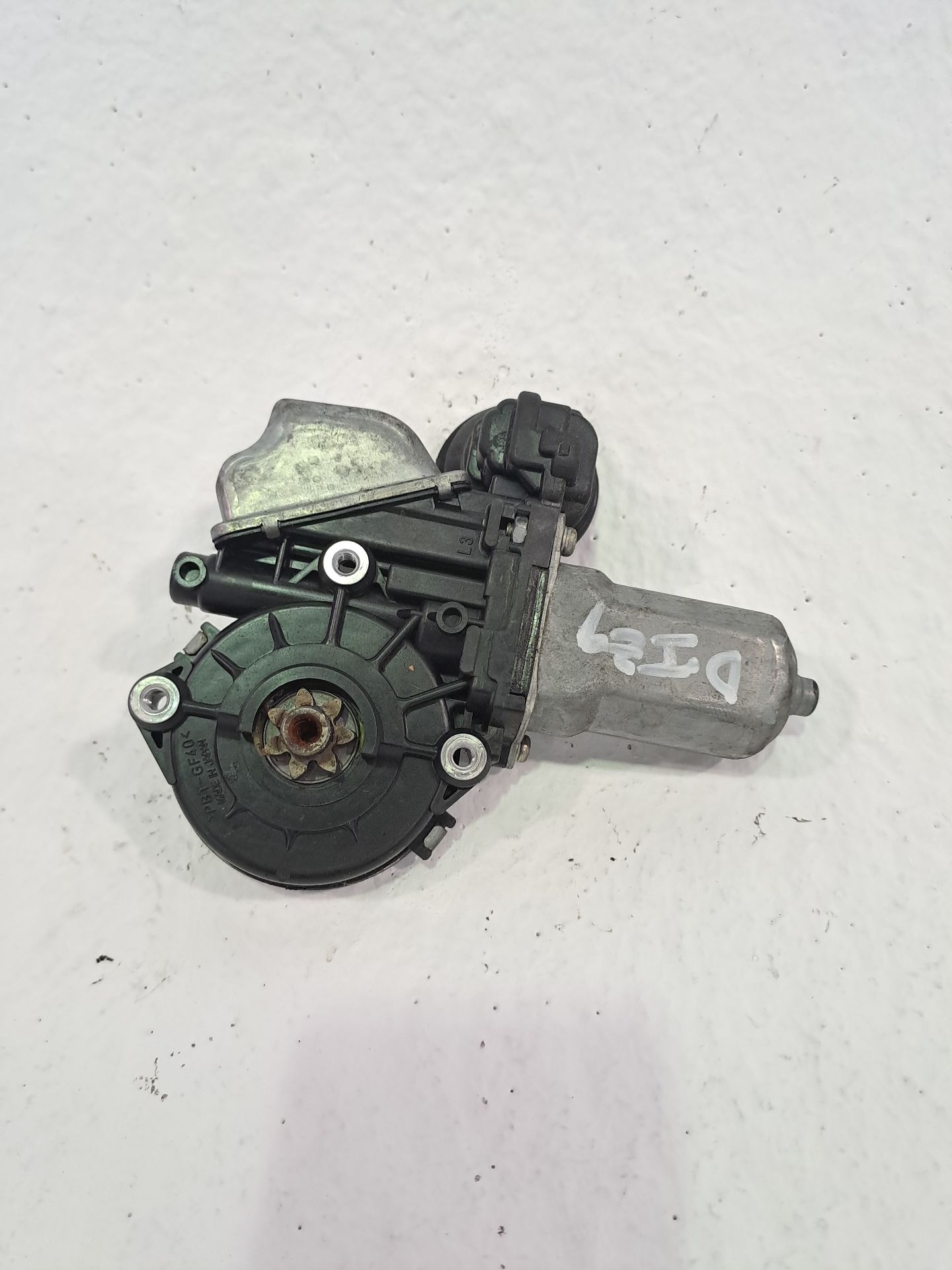 Motor vidro elétrico dianteiro esquerdo TOYOTA PRIUS (NHW30)
