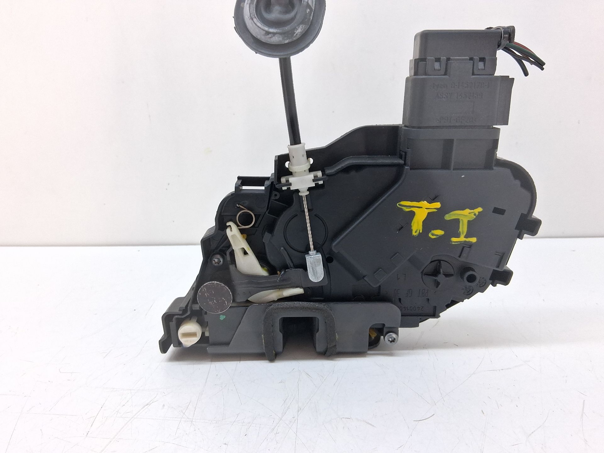Rear left door lock LAND ROVER RANGE ROVER SPORT
