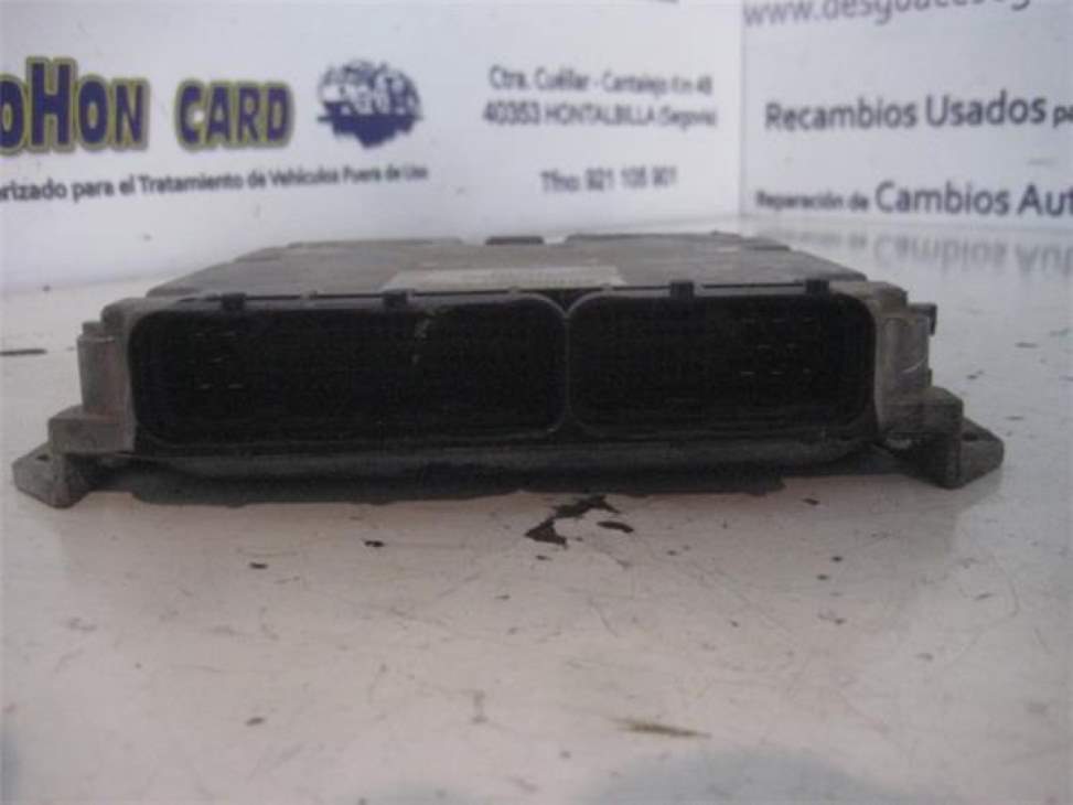 Engine control unit ECU RENAULT VEL SATIS (BJ0)