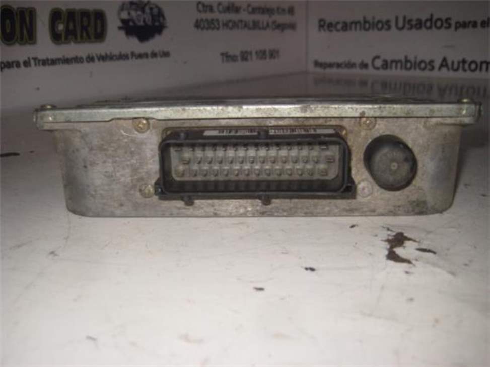 Engine control unit ECU RENAULT VEL SATIS (BJ0)