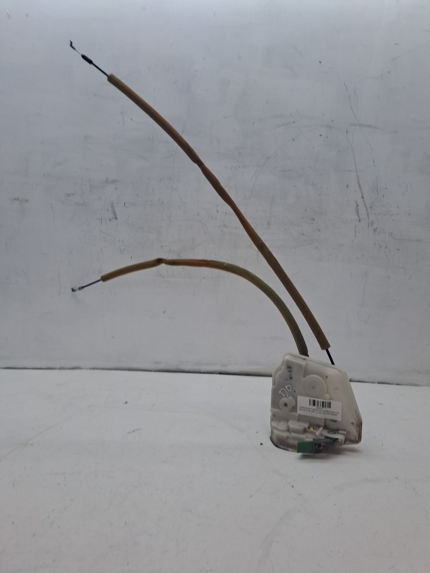 CERRADURA PUERTA DELANTERA DERECHA MAZDA 2 LIM. (DE)