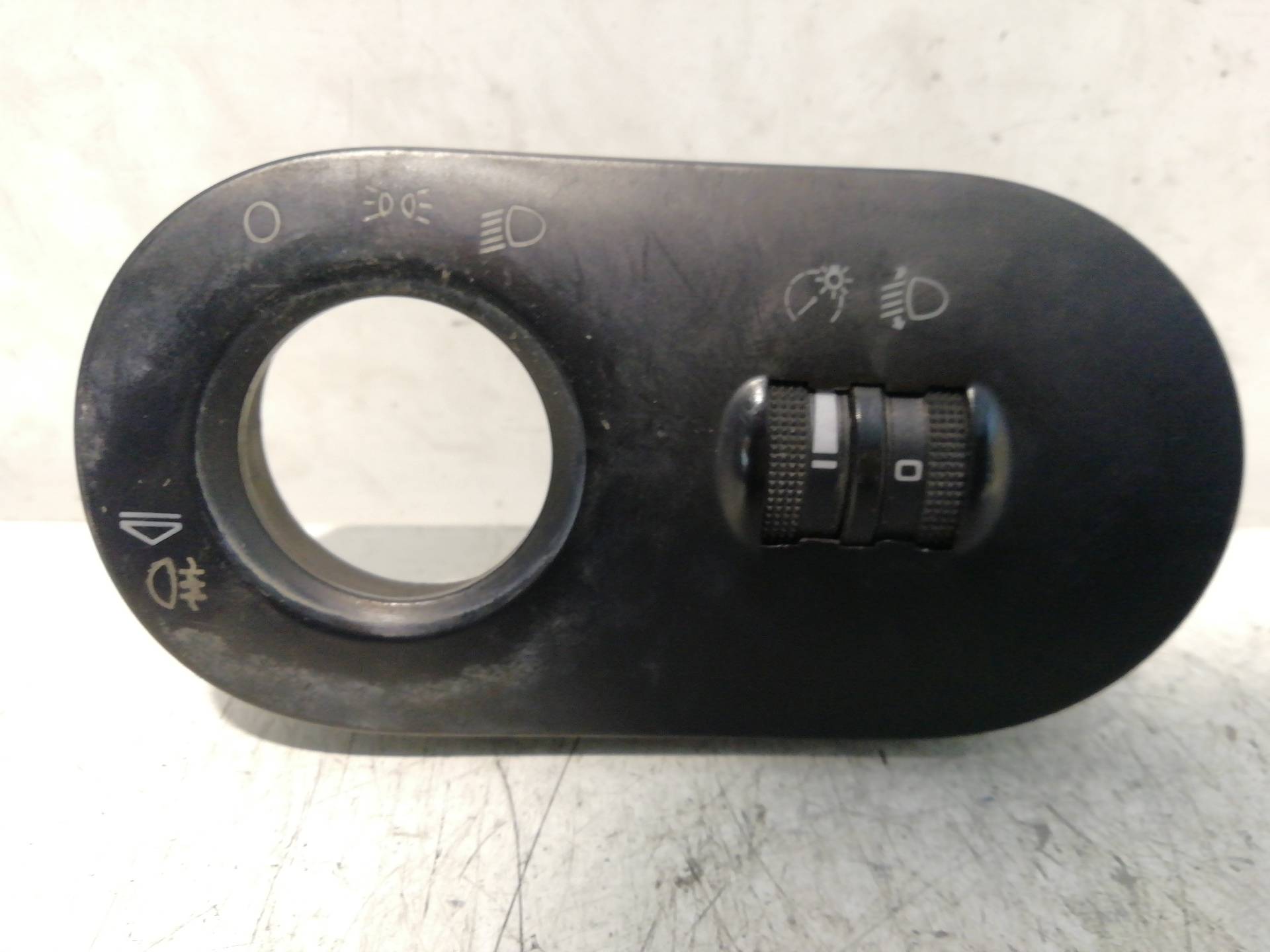 Comando luci SEAT IBIZA (6L1)