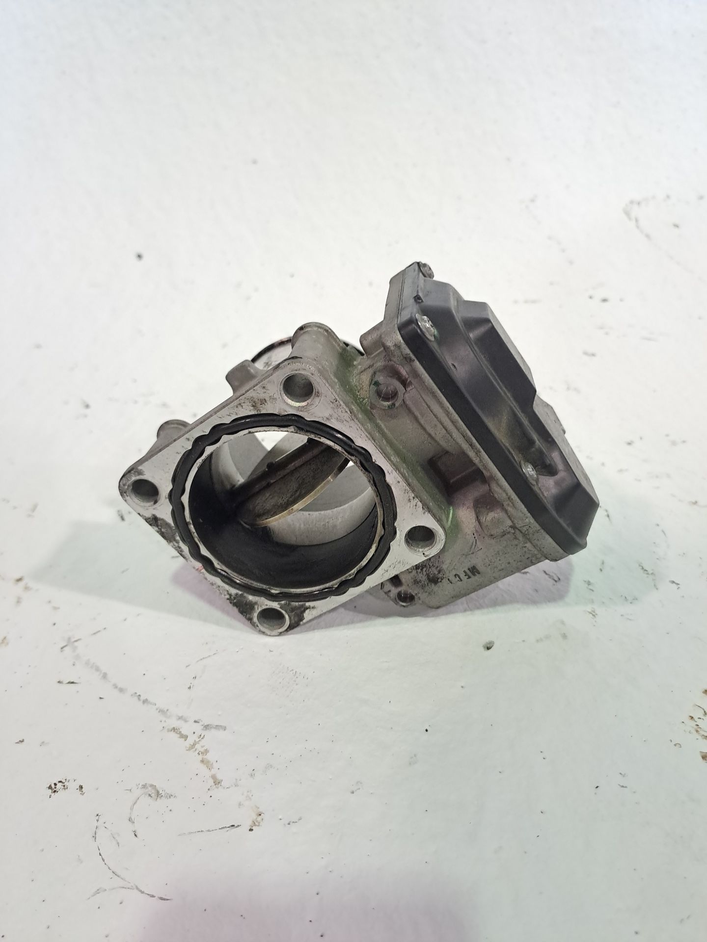 Throttle body KIA SORENTO II (XM)