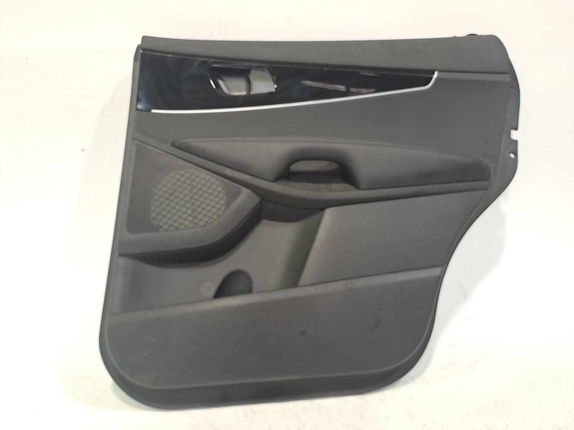Rear Right Door Trim Panel KIA SORENTO II (XM)