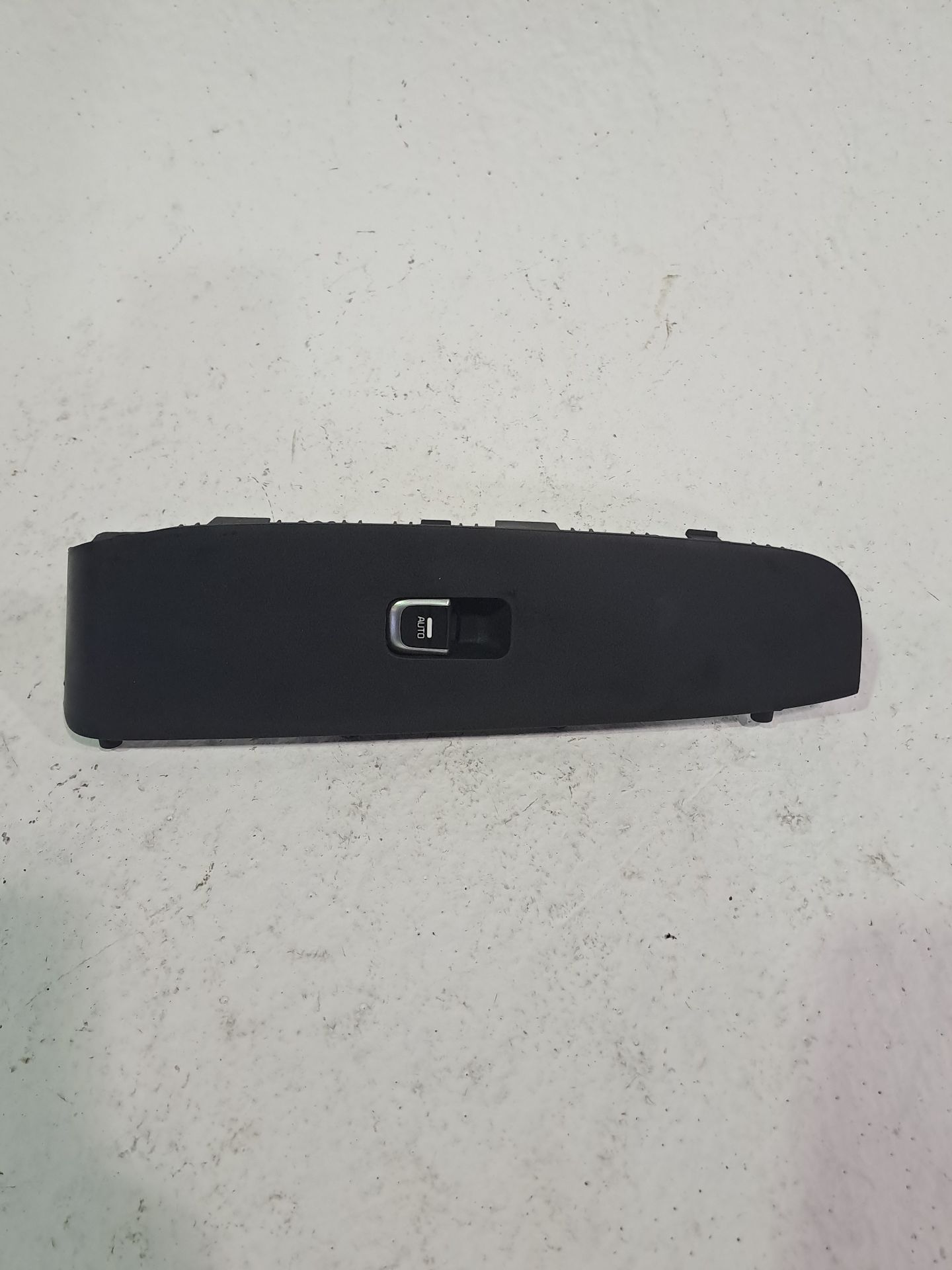 Front Right Window Switch KIA SORENTO II (XM)