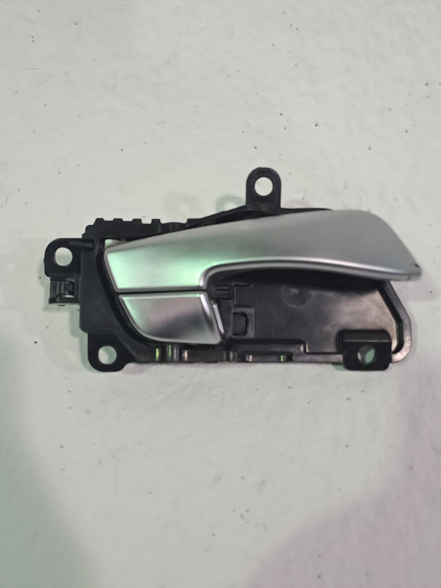 Puxador interno traseiro direito KIA SORENTO II (XM)