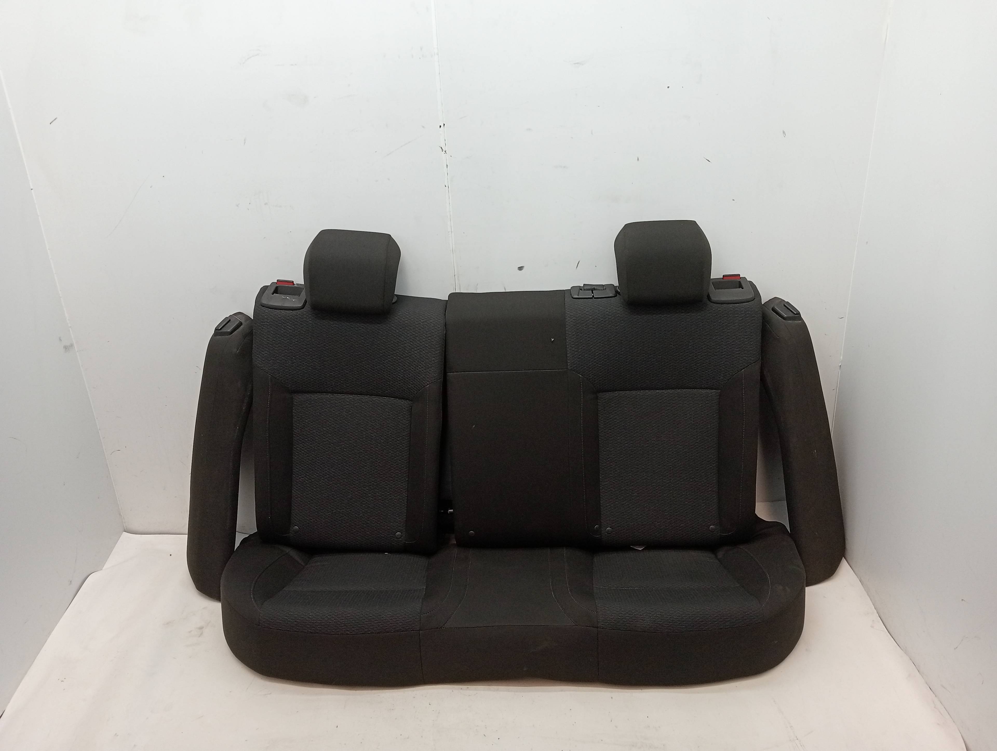 Jeu de sièges complet OPEL INSIGNIA BERLINA