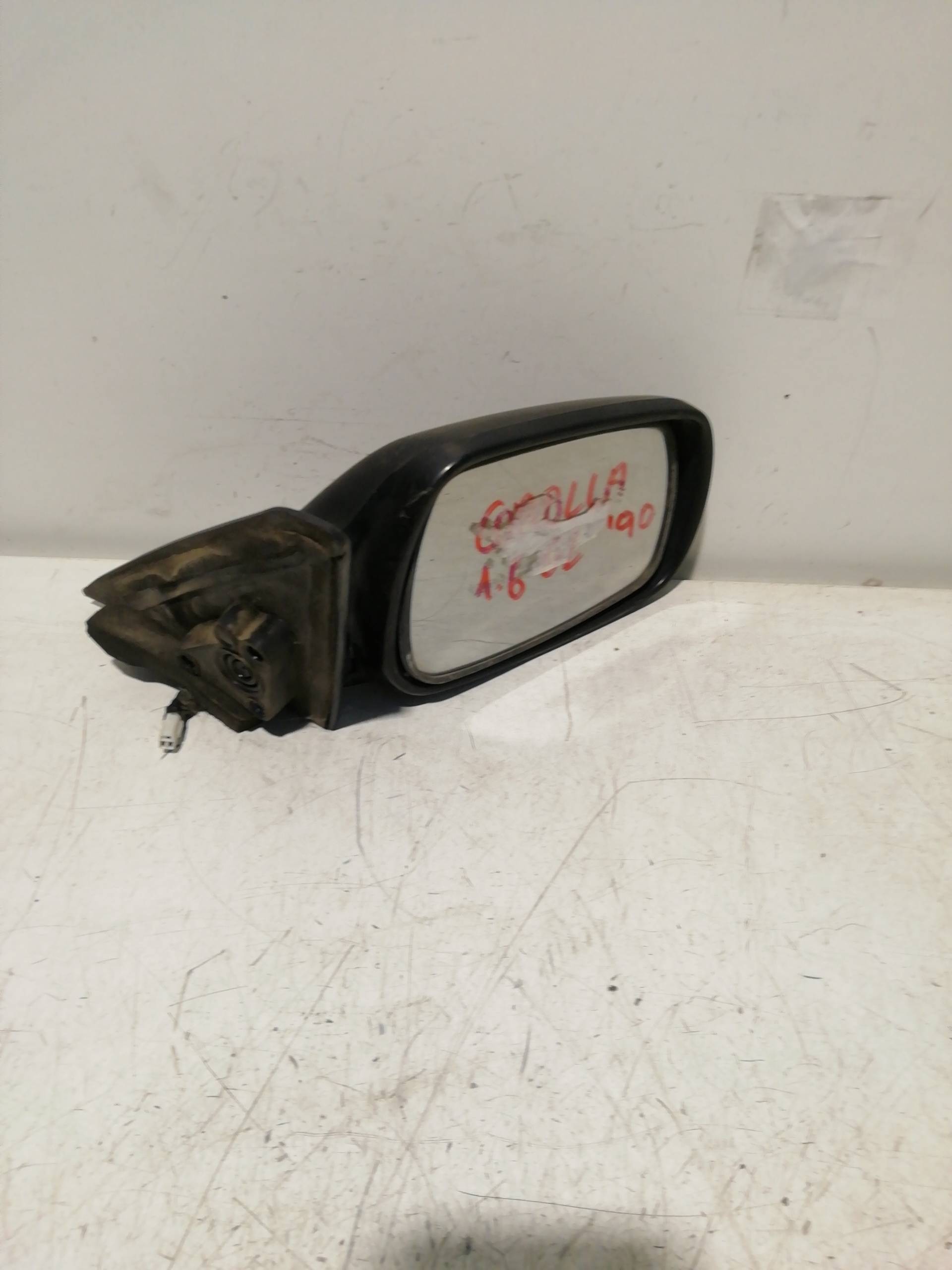 Right Door Mirror TOYOTA COROLLA (E11)