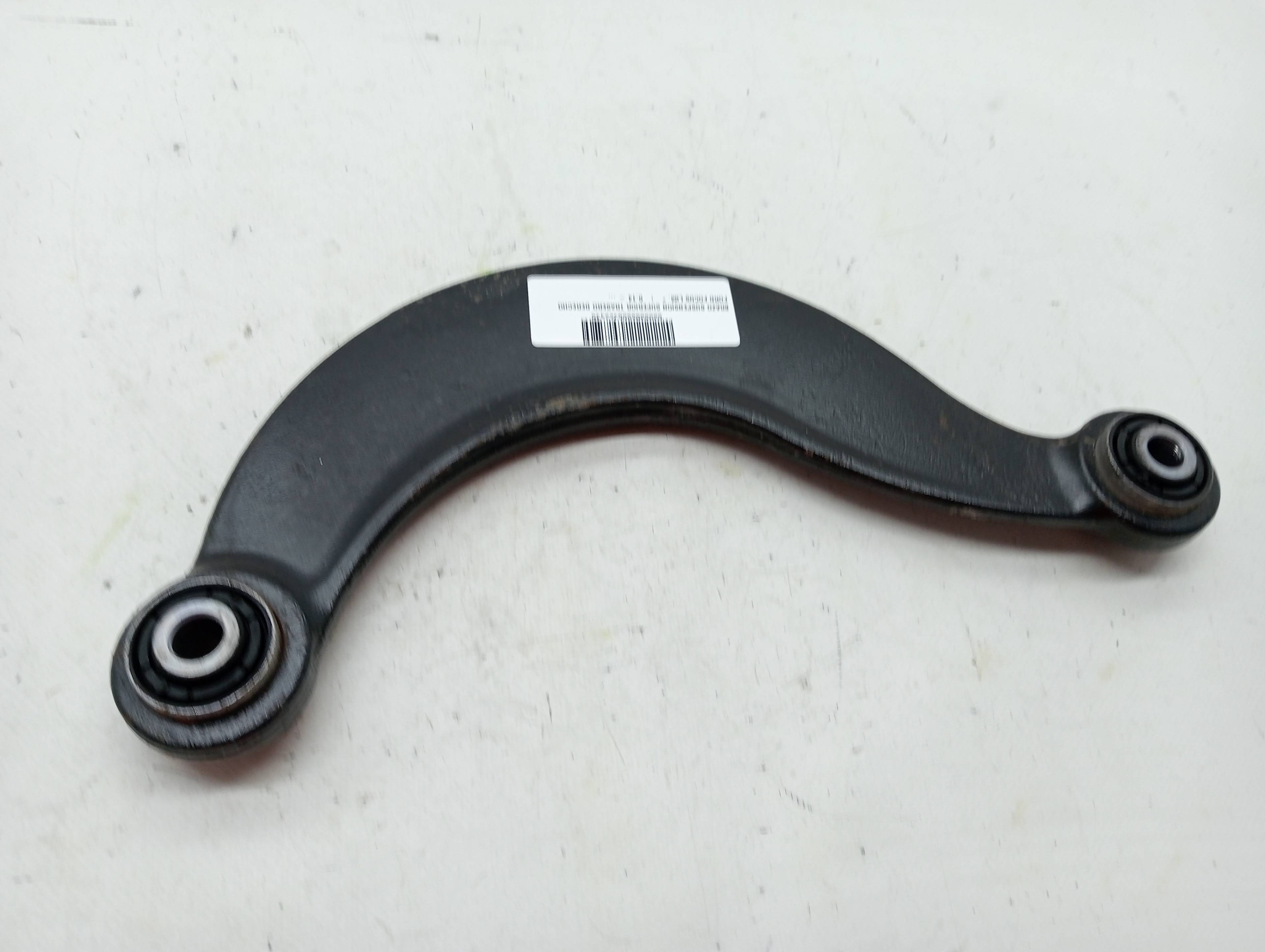BRAZO SUSPENSION SUPERIOR TRASERO DERECHO FORD FOCUS LIM.