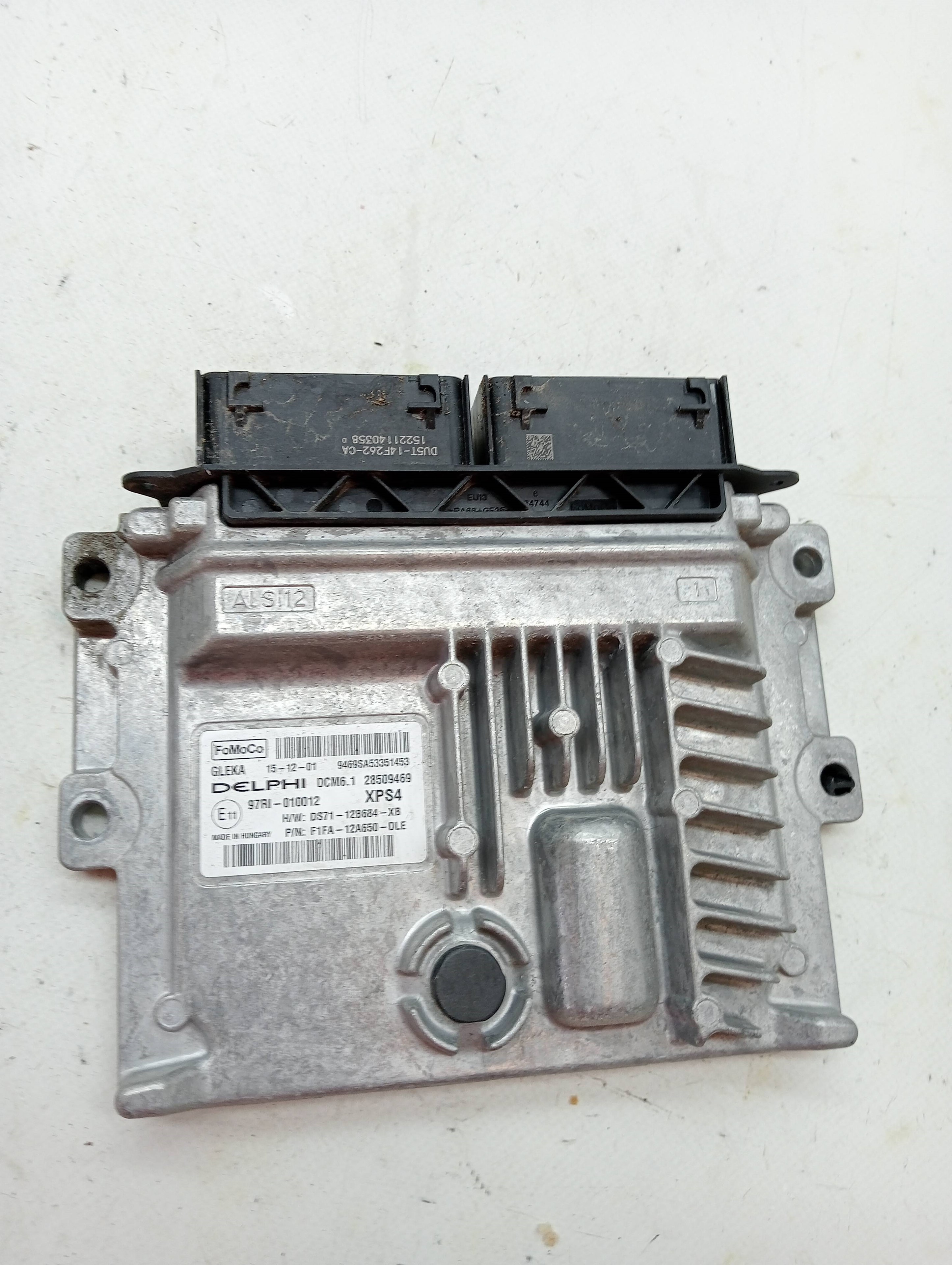 Calculateur moteur FORD FOCUS LIM.