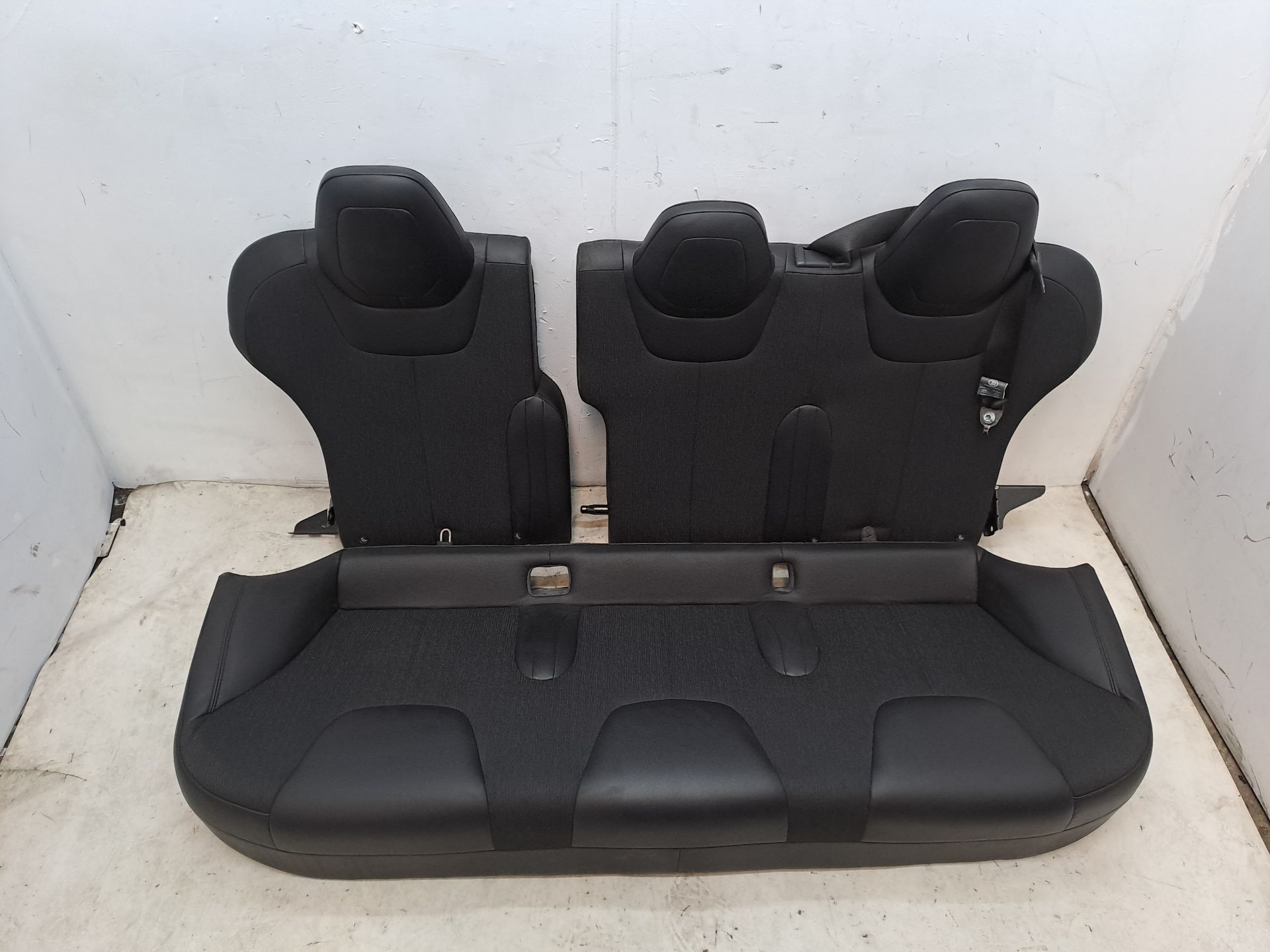 Kompletter Sitzsatz TESLA MODEL S