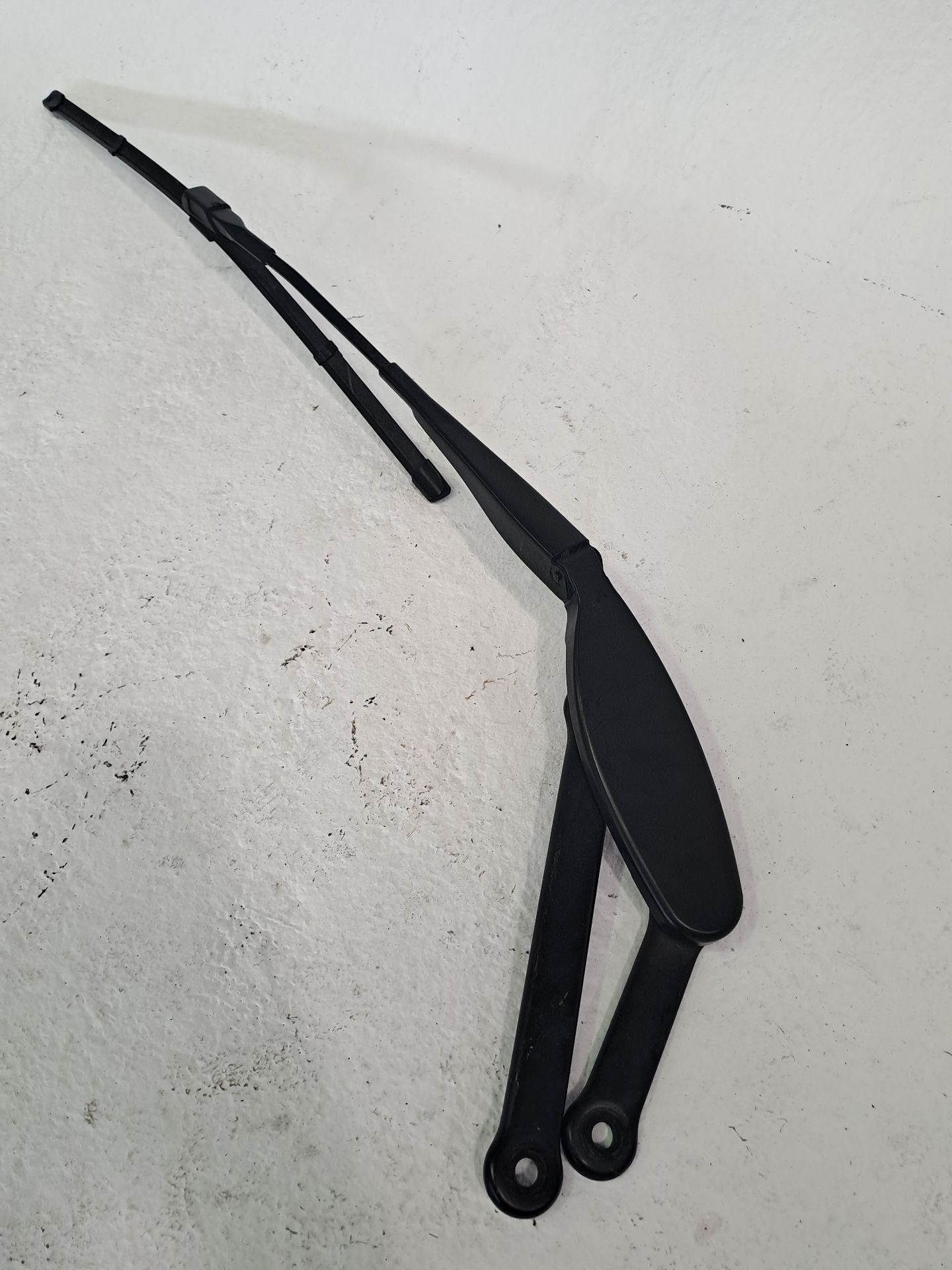 Front Left Wiper Arm MERCEDES-BENZ CLASE GLC (BM 254)
