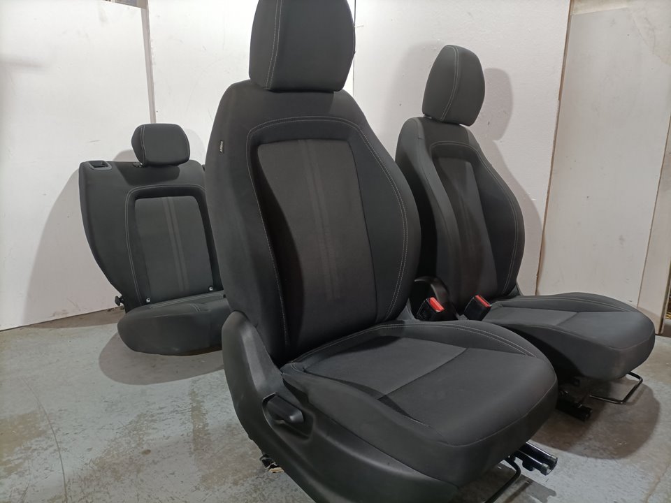Kompletter Sitzsatz FIAT TIPO II (356) SEDAN