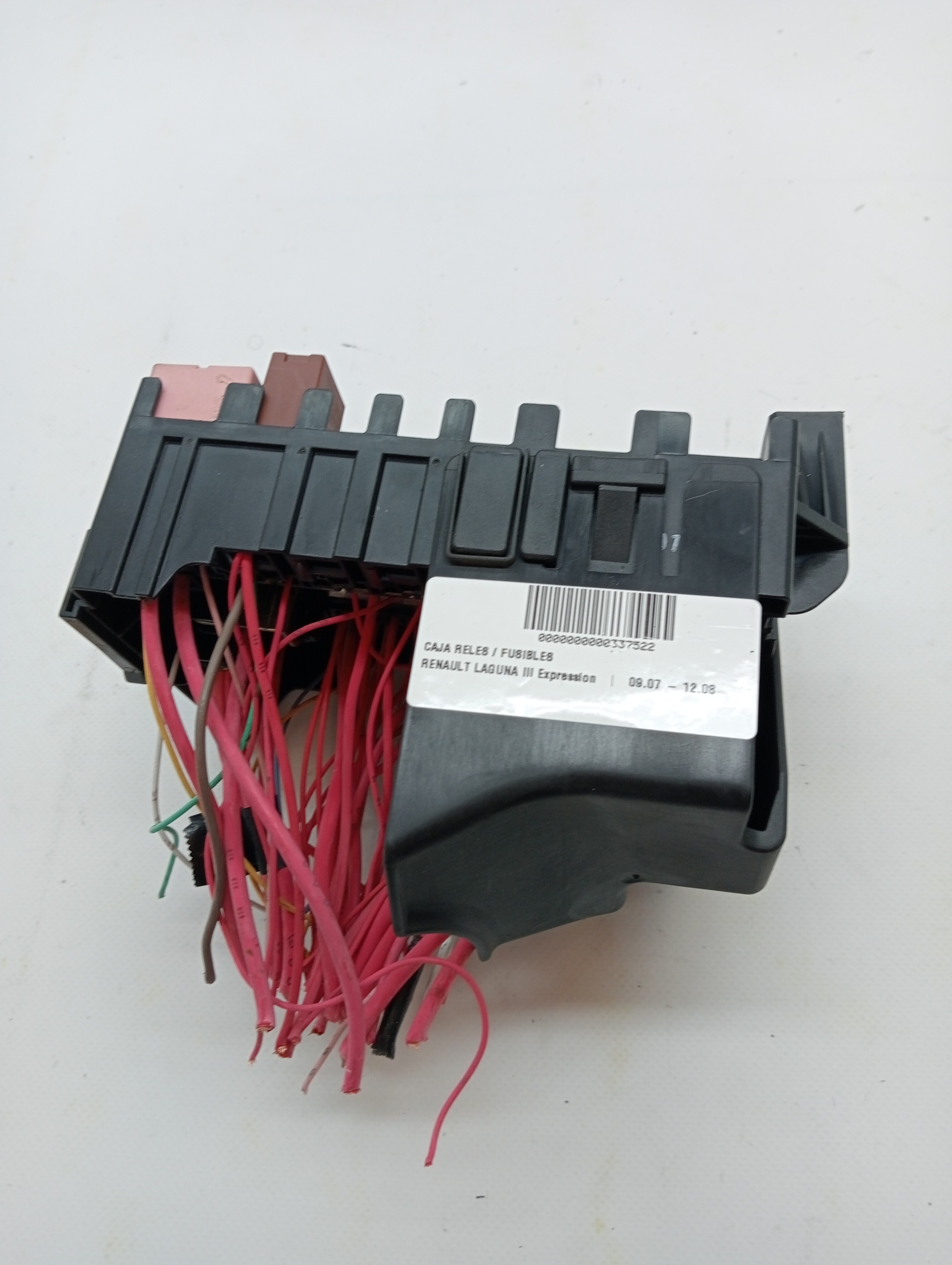 Relay/Fuse box RENAULT LAGUNA III