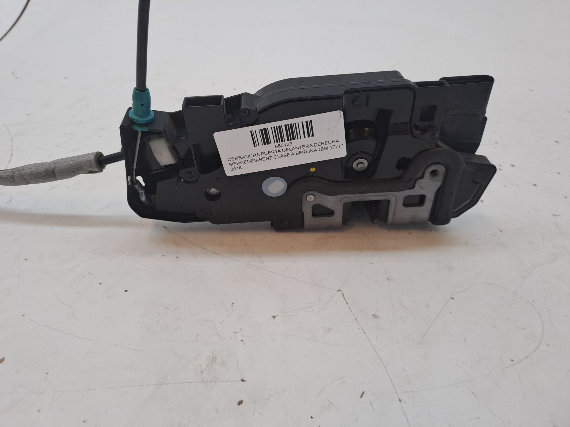 Front right door lock MERCEDES-BENZ CLASE A BERLINA (BM 177)