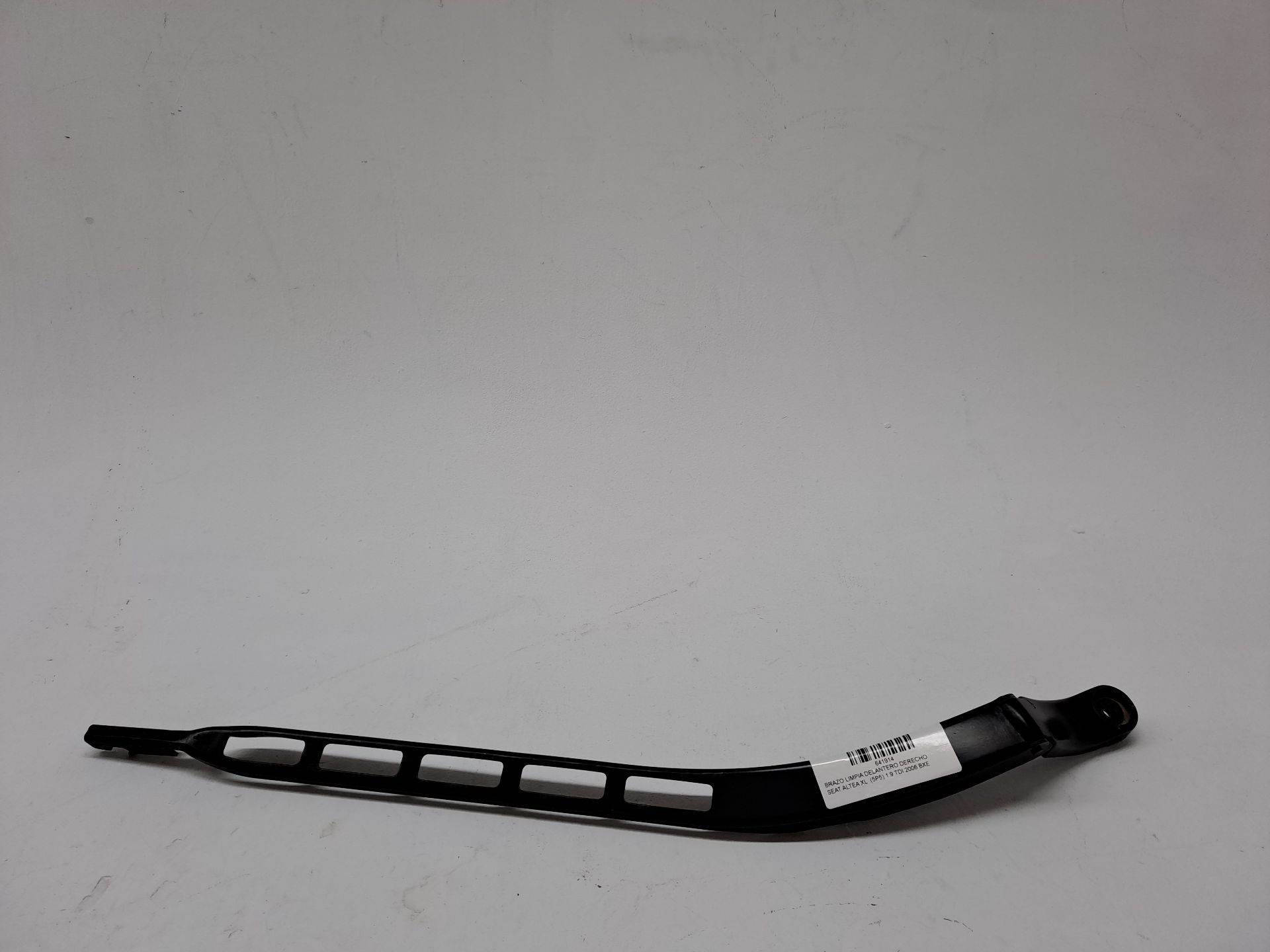 Front Right Wiper Arm SEAT ALTEA XL (5P5)