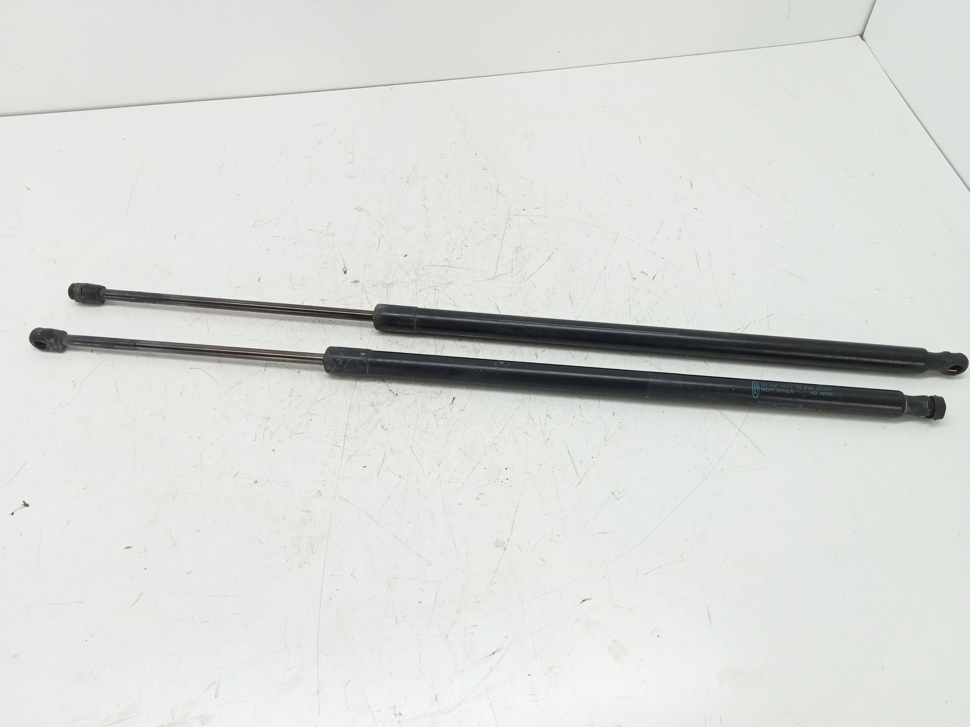 Boot / Tailgate Gas Struts FORD KUGA (CBS)