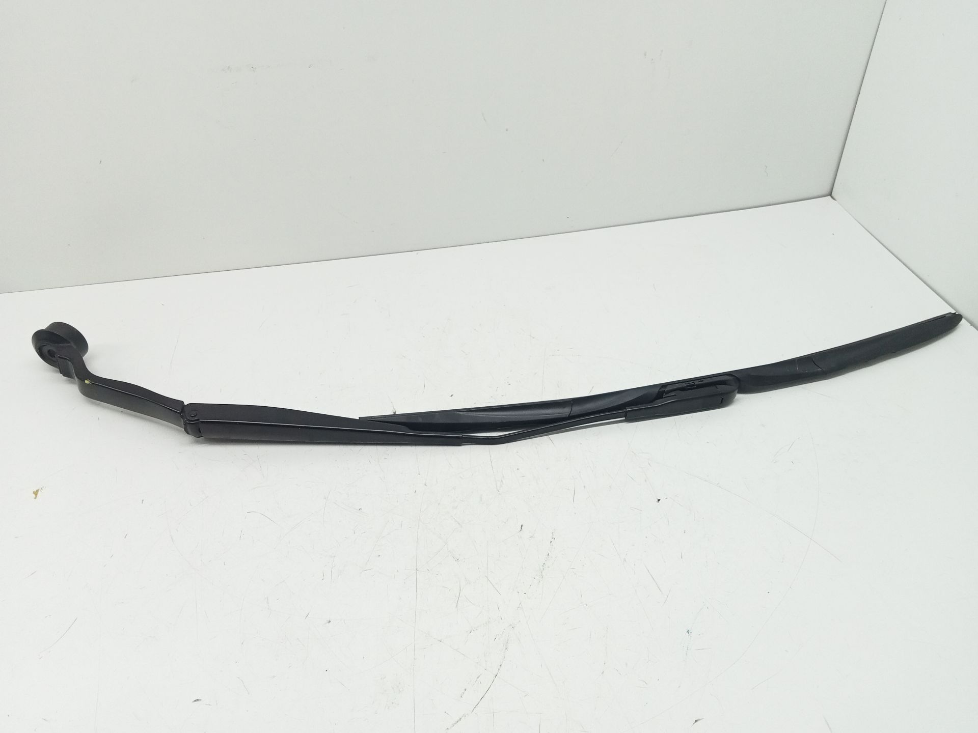 Front Right Wiper Arm FORD KUGA (CBS)