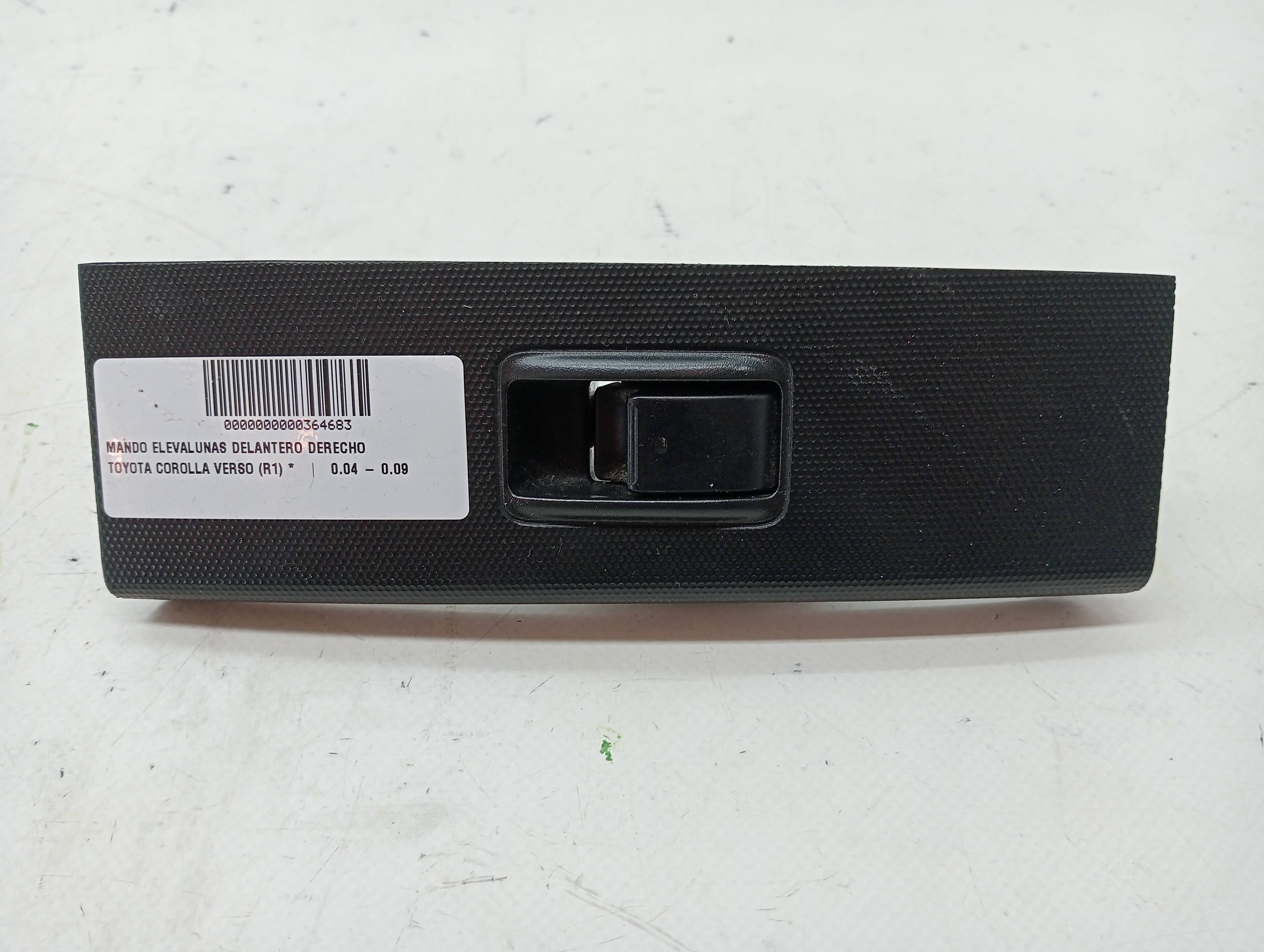 Front Right Window Switch TOYOTA COROLLA VERSO (R1)