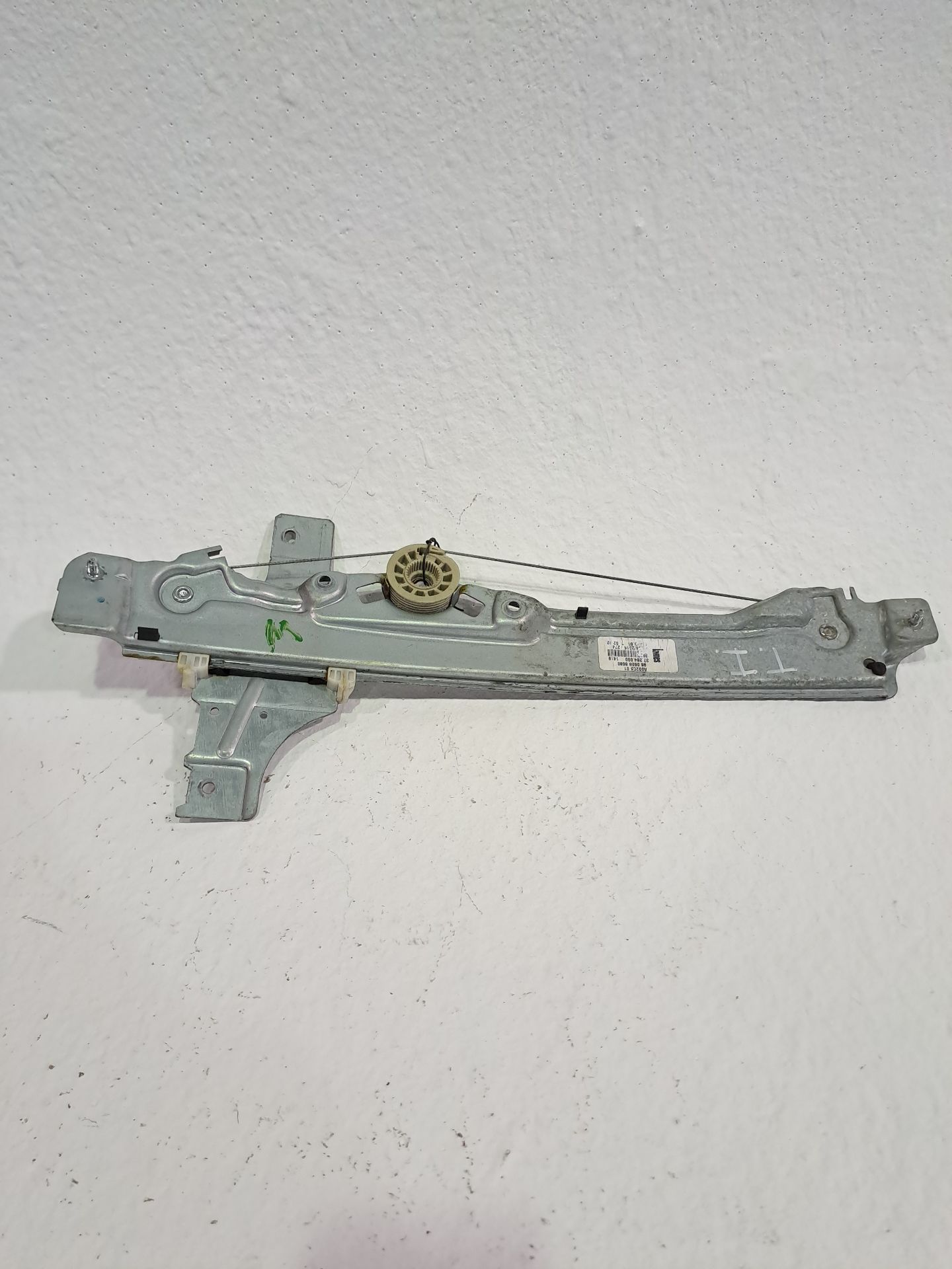 Rear left window regulator PEUGEOT 208 (P2)