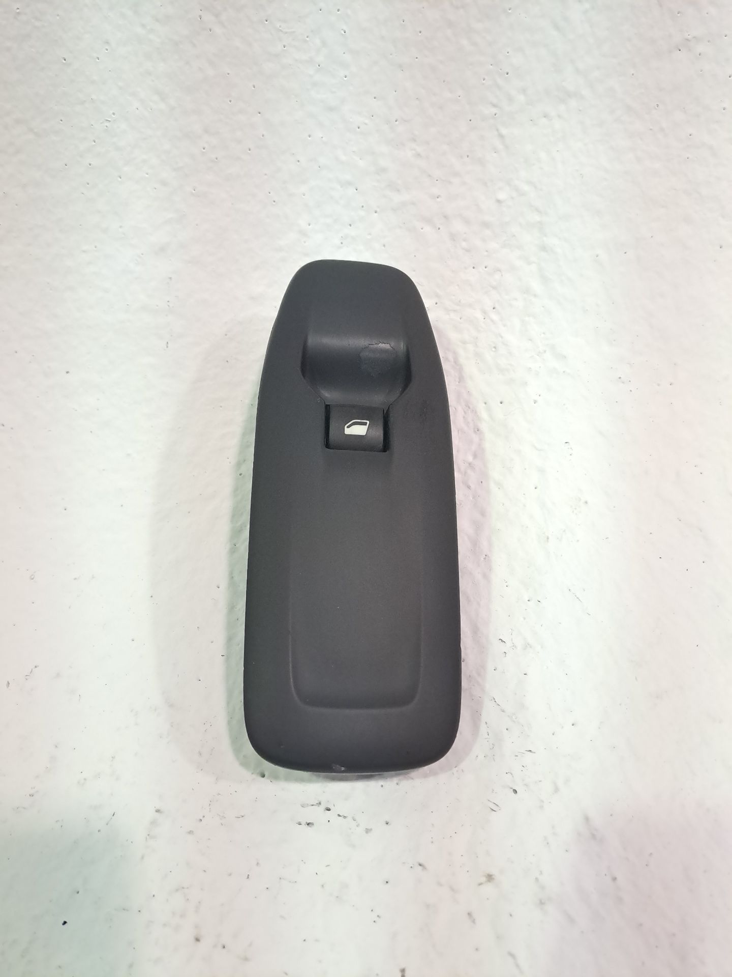 Front Right Window Switch PEUGEOT 208 (P2)
