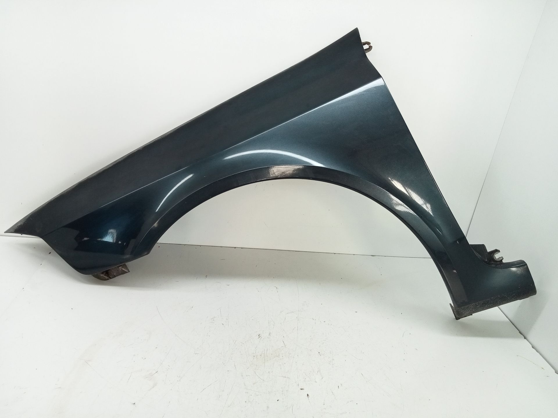 Front Left Fender RENAULT LAGUNA GRANDTOUR III
