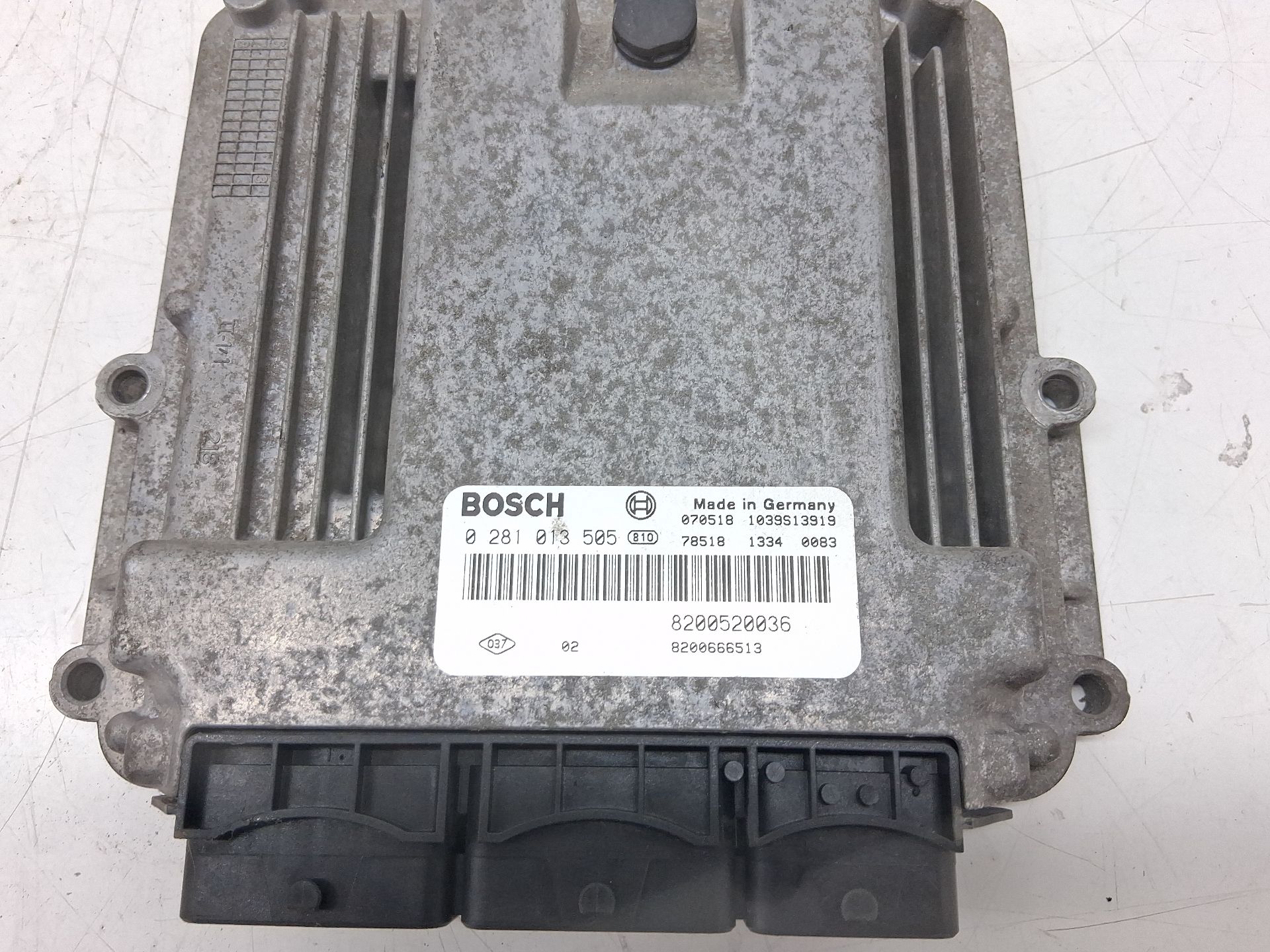 Engine control unit ECU RENAULT LAGUNA GRANDTOUR III