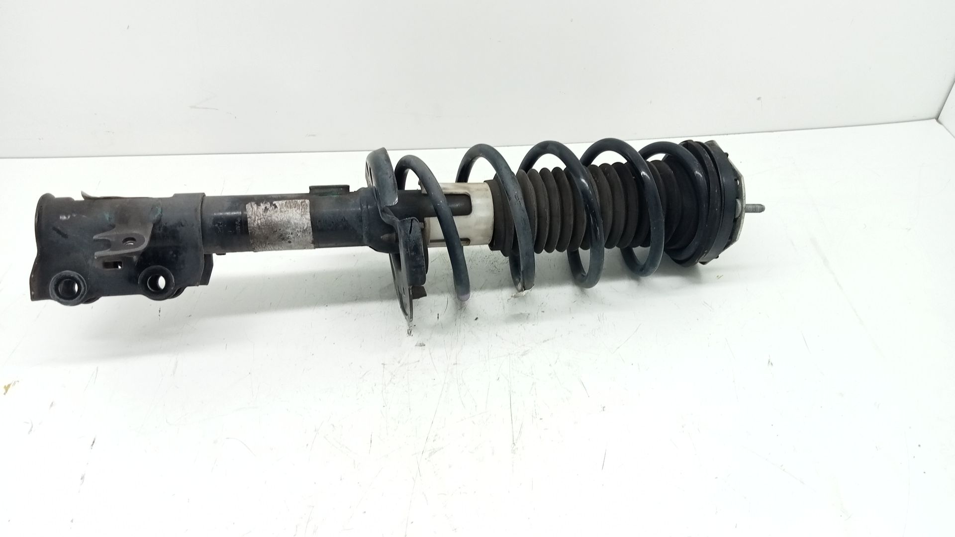 Front Left Shock Absorber FORD KA+