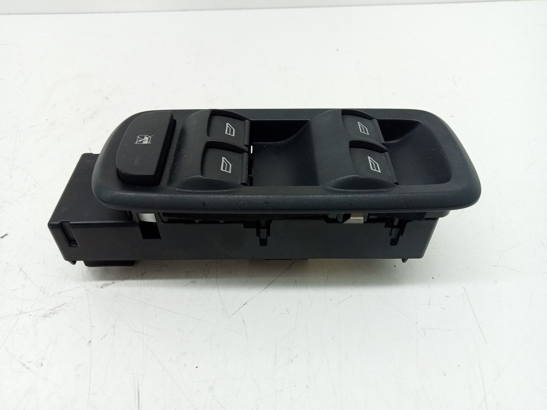 Comando alzacristallo anteriore sinistro FORD KA+