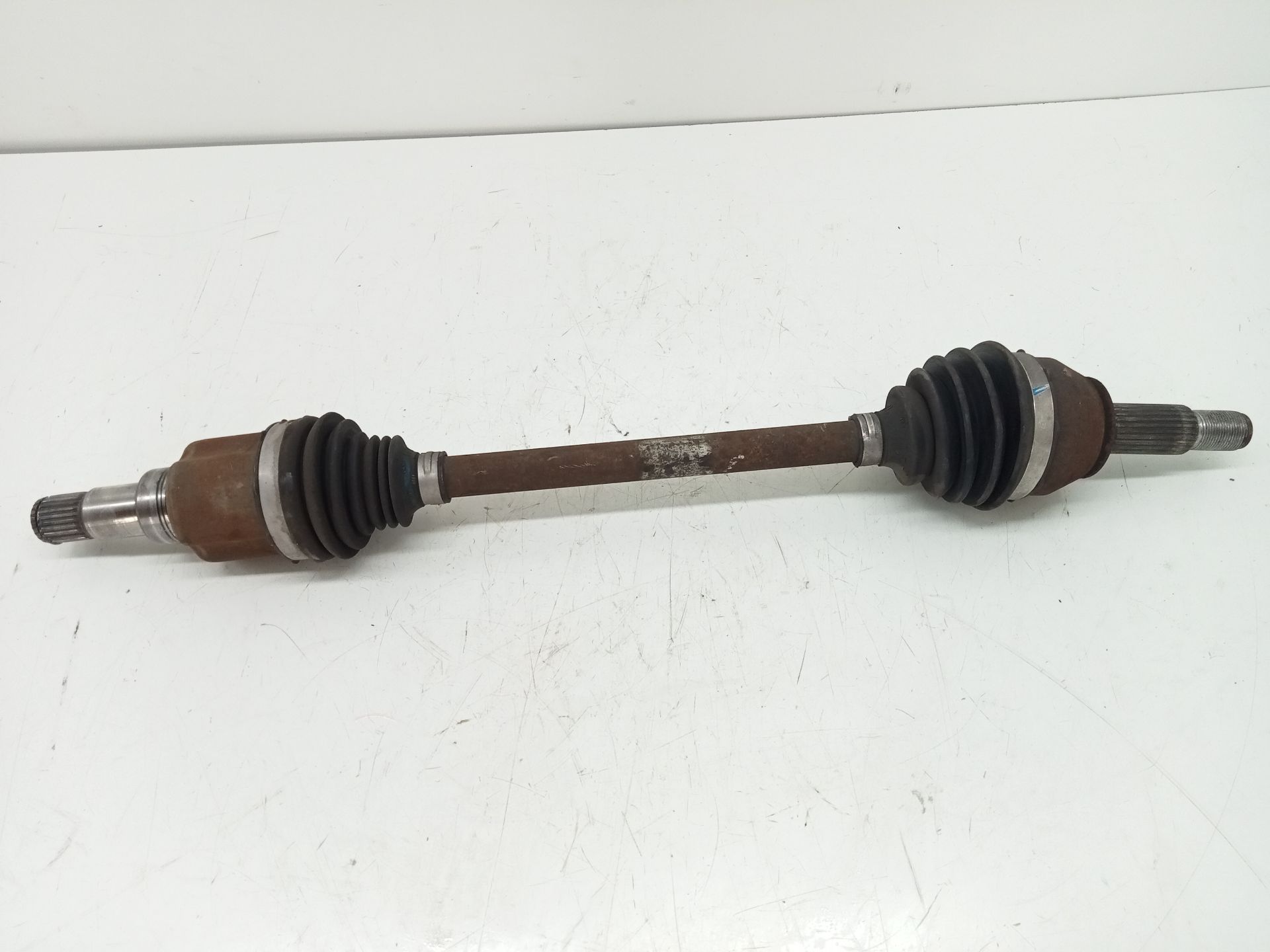 TRANSMISION DELANTERA IZQUIERDA FORD KA+