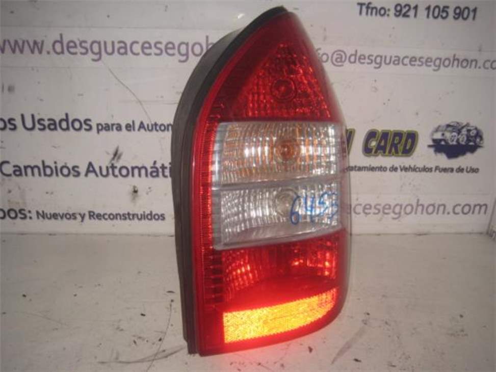 Feu arrière droit OPEL ZAFIRA A