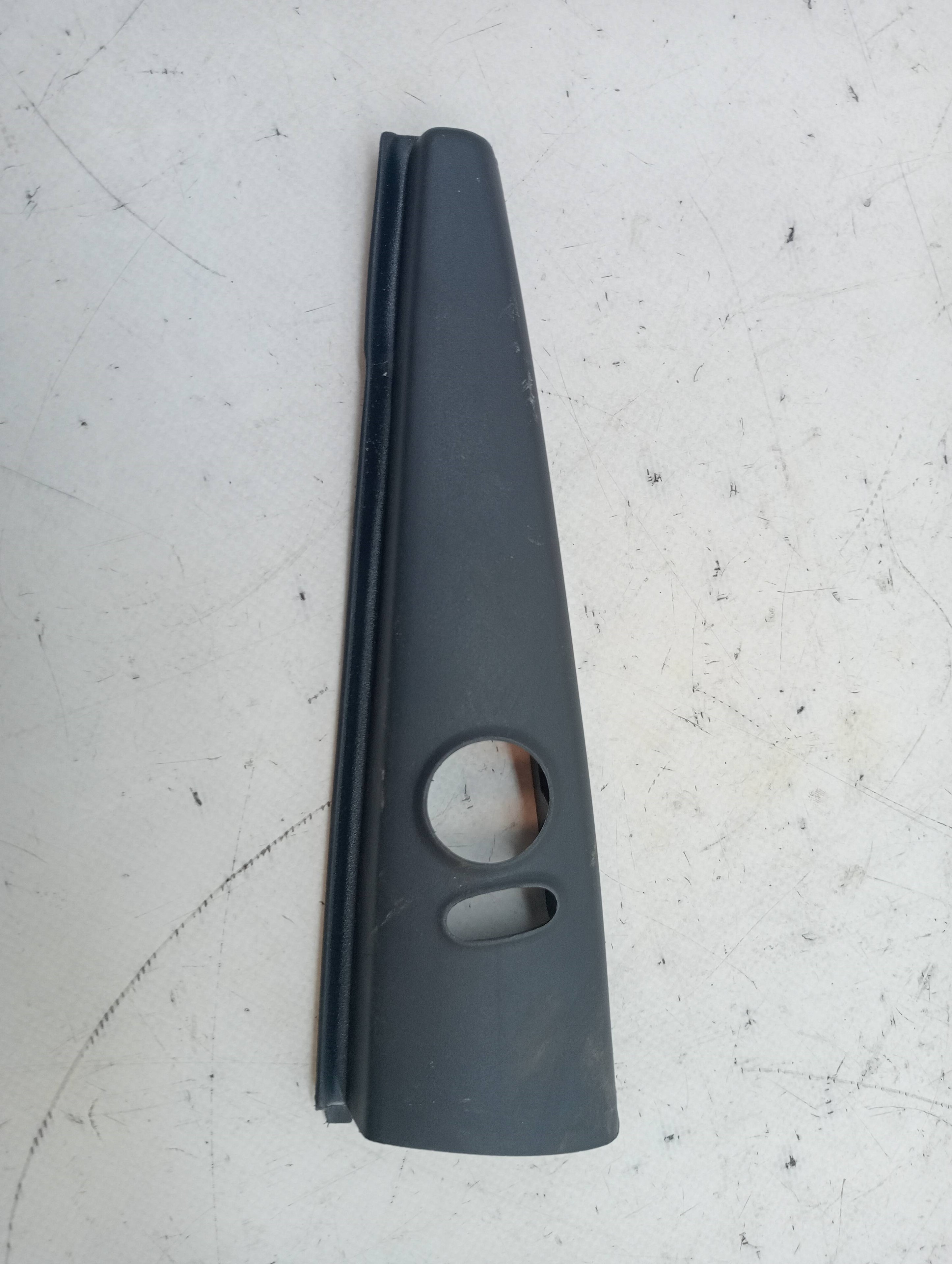 Garniture plastique FORD KA (CCU)