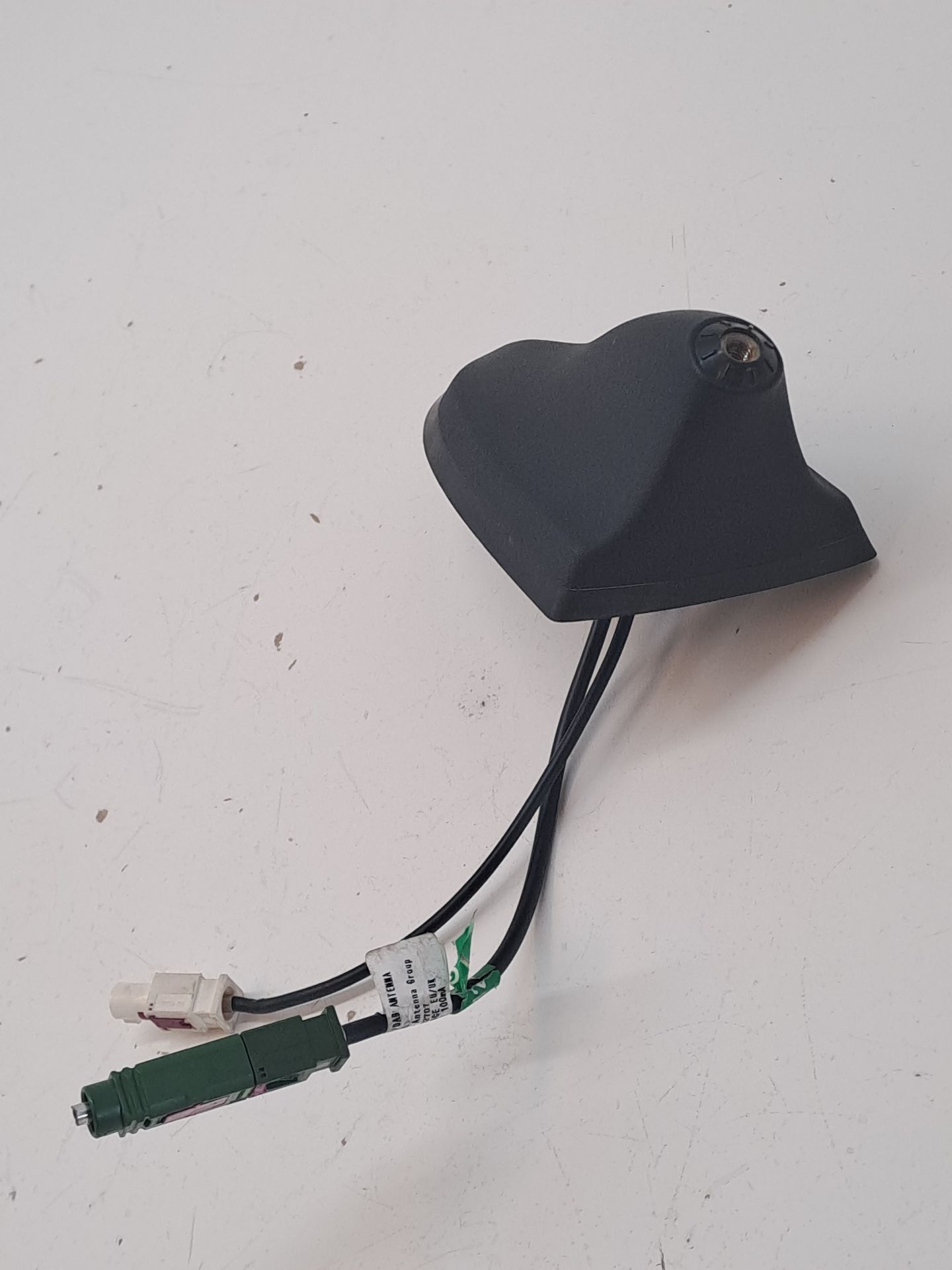 Embase d'antenne MG ZS