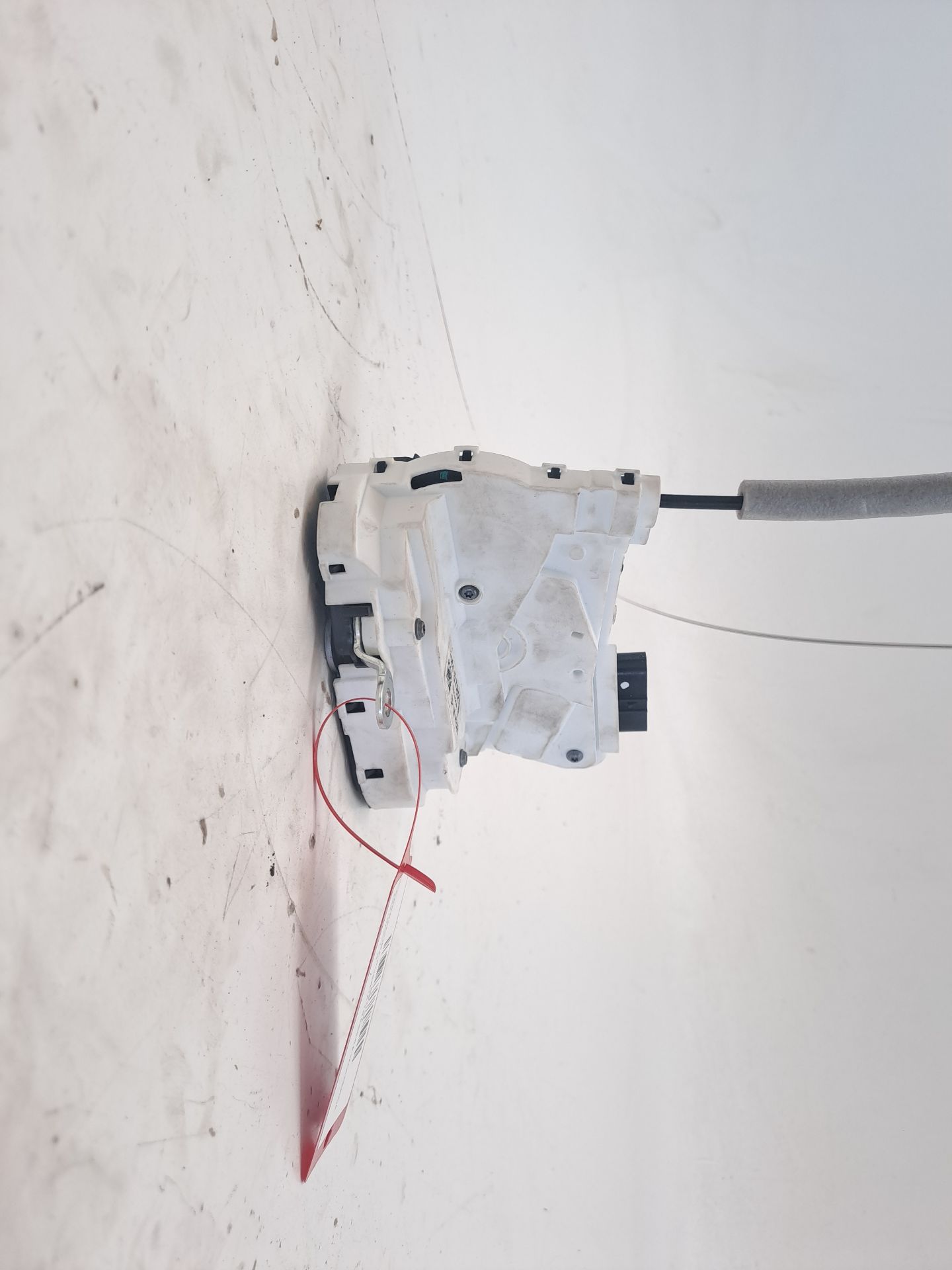 Rear left door lock MG ZS