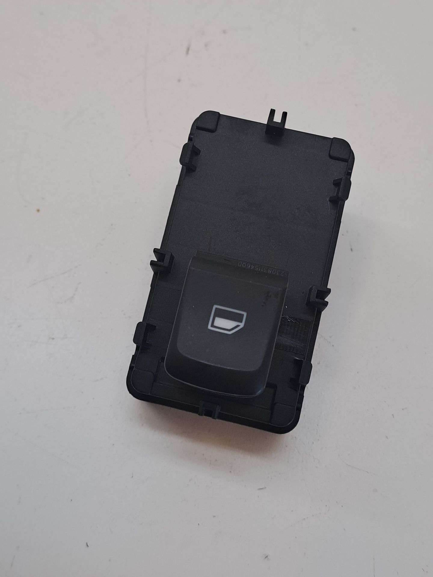 Comando vidro elétrico traseiro esquerdo MG ZS