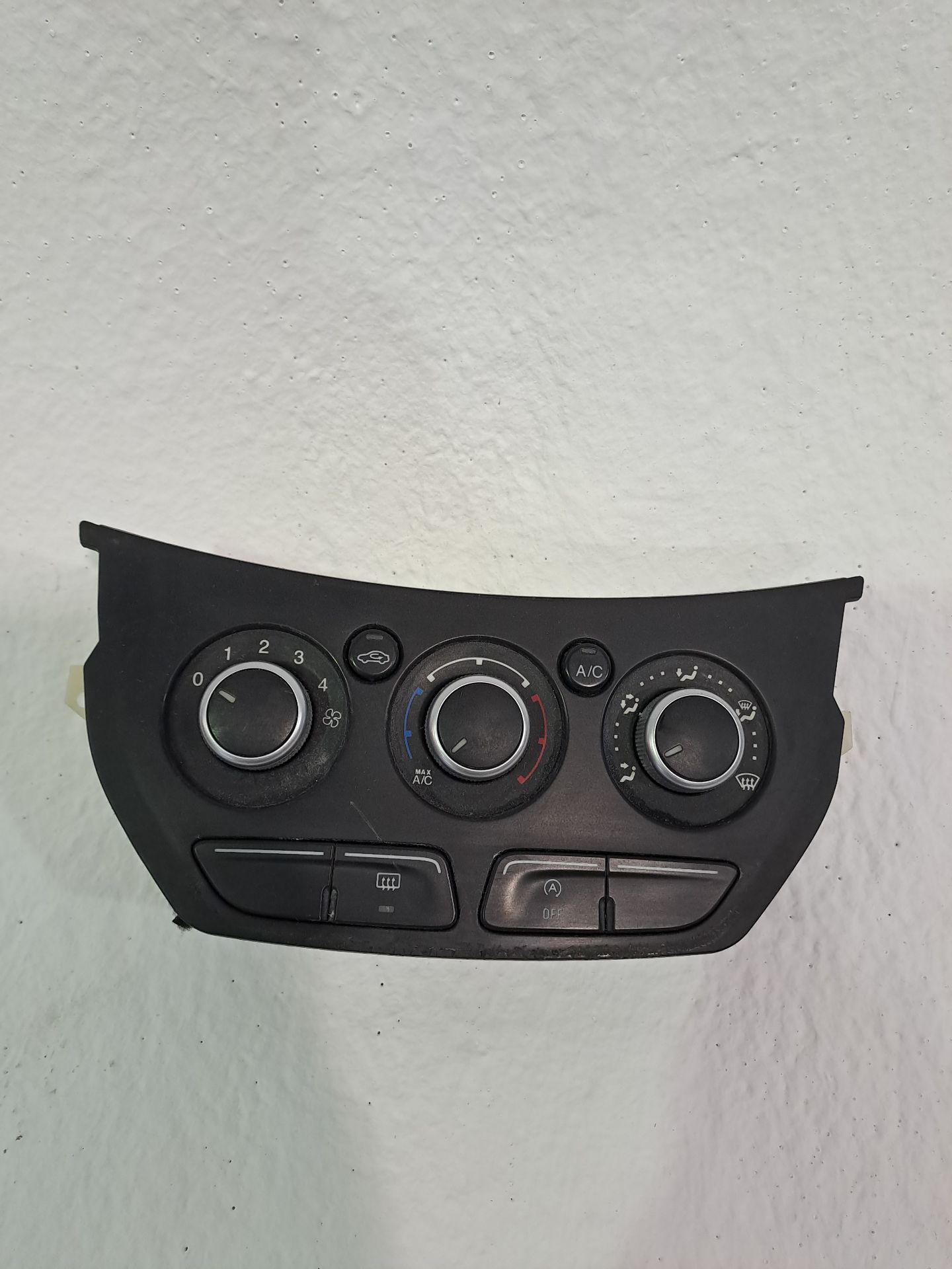 Comando climatizador FORD KUGA