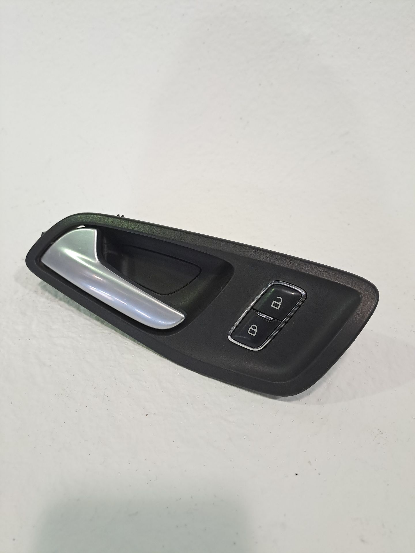 Maniglia interna anteriore sinistra FORD KUGA