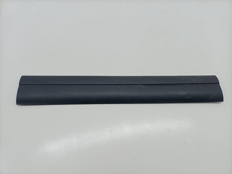 Verkleidung BMW SERIE 3 BERLINA (E90)