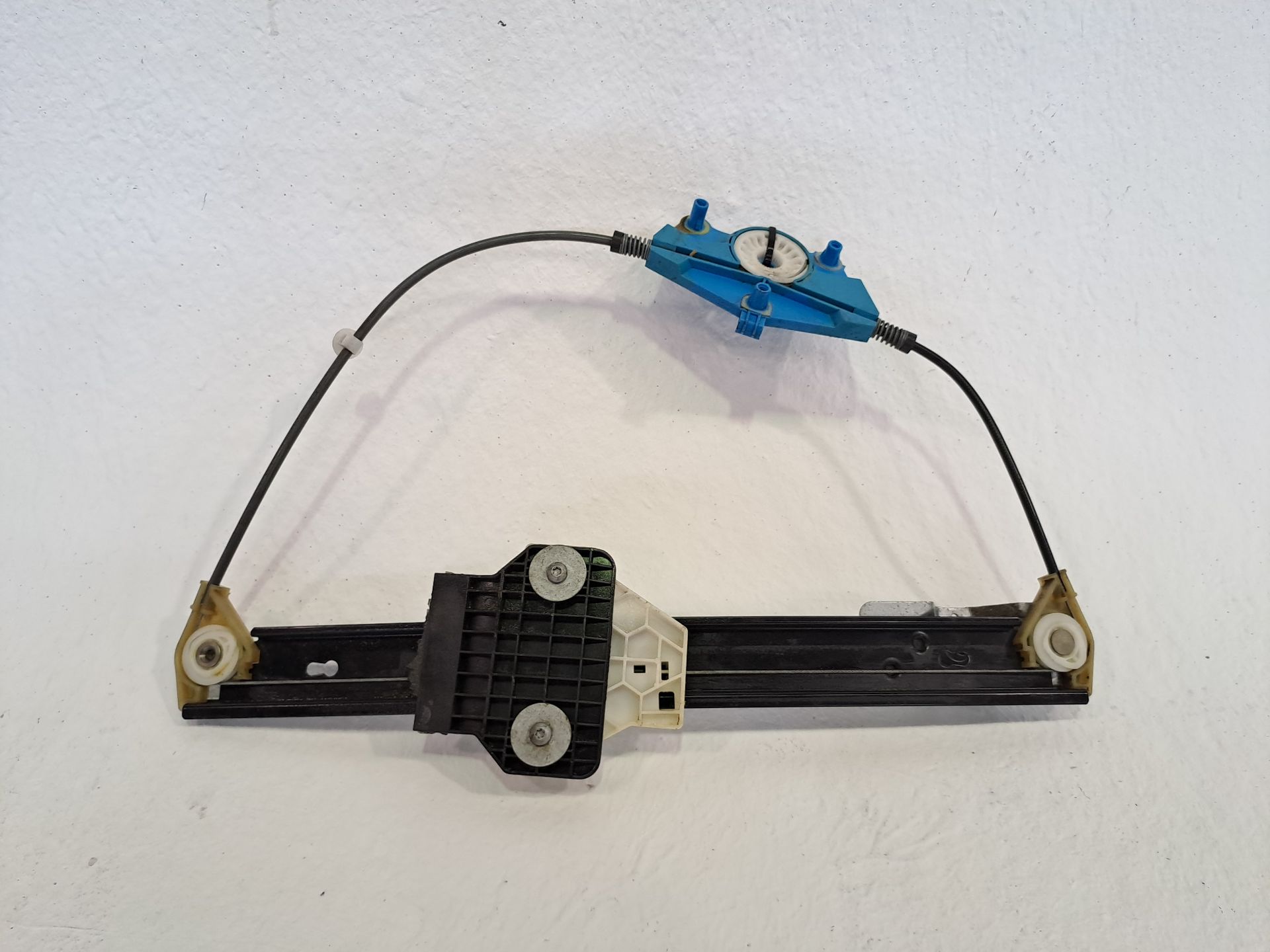 Rear right window regulator AUDI A4 AVANT (8E)