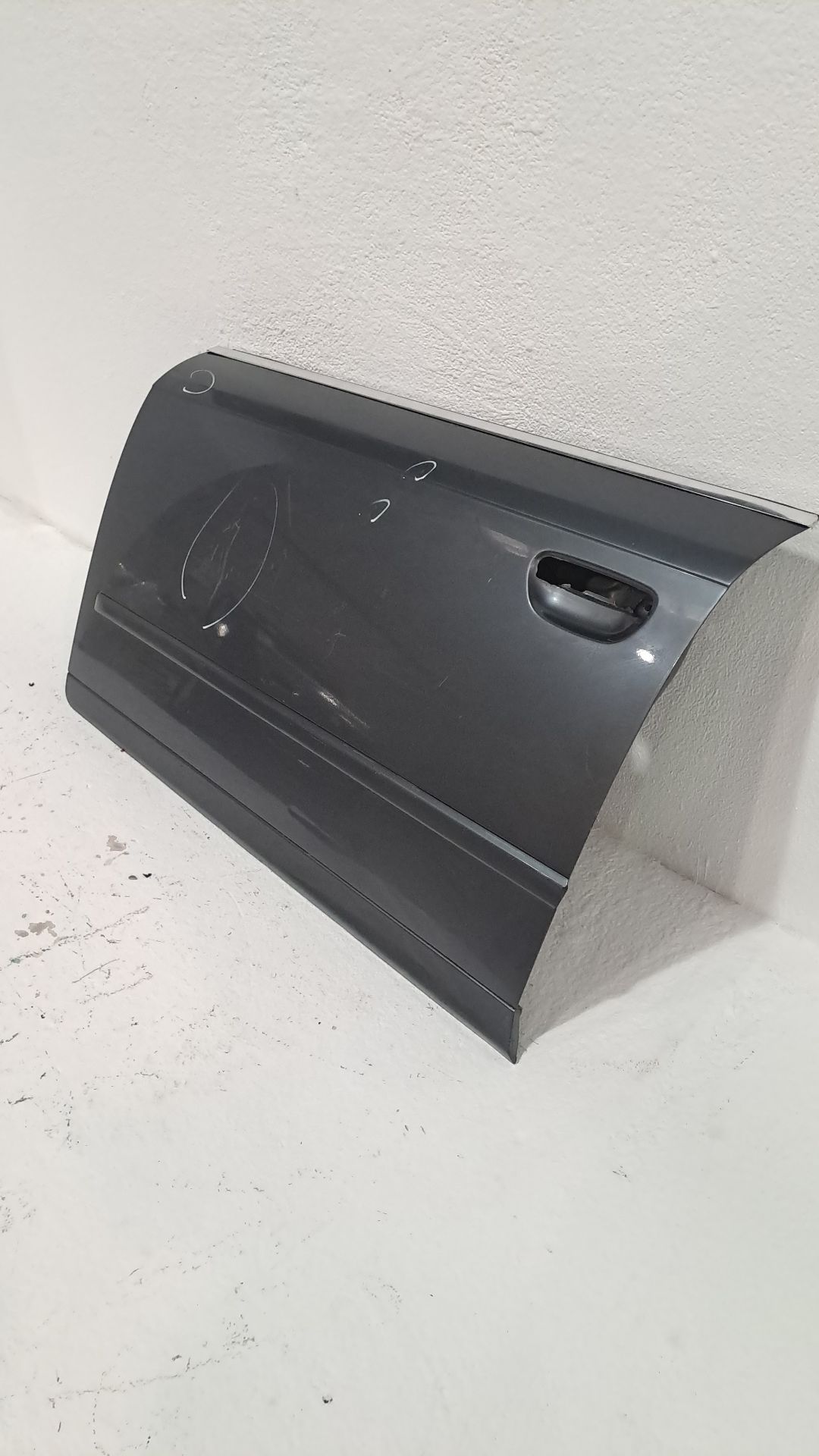 Front Door Left AUDI A4 AVANT (8E)