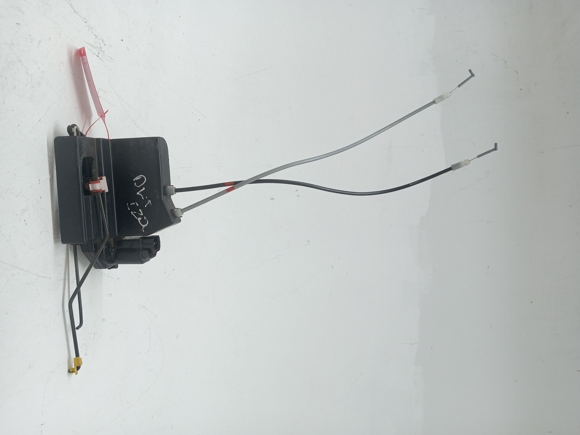Front left door lock SSANGYONG KYRON