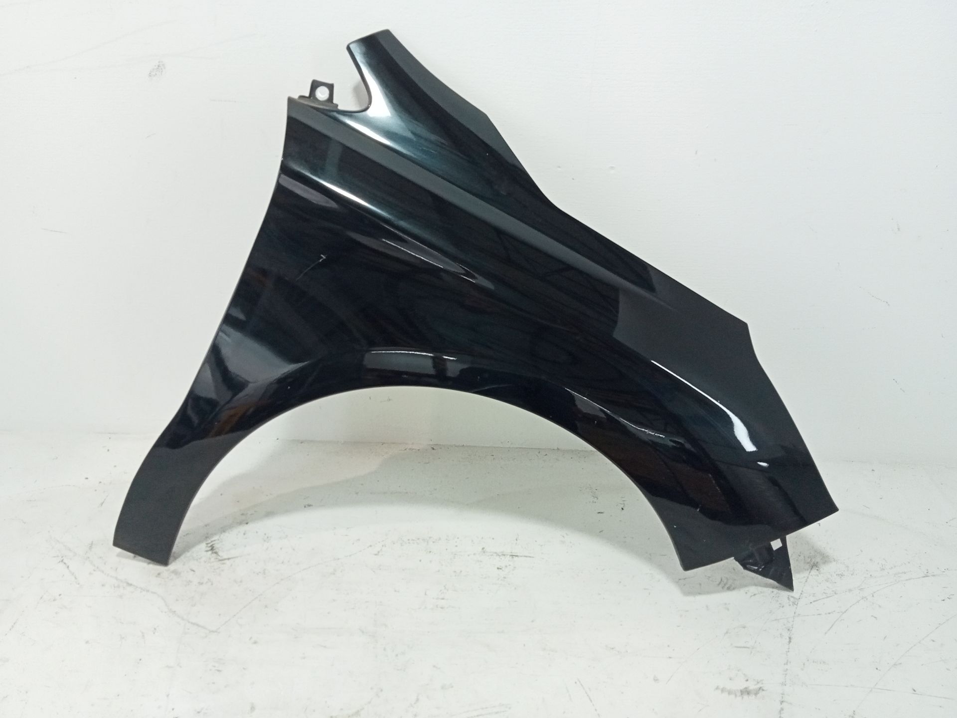 Front Right Fender CITROEN C4 II (NC_)