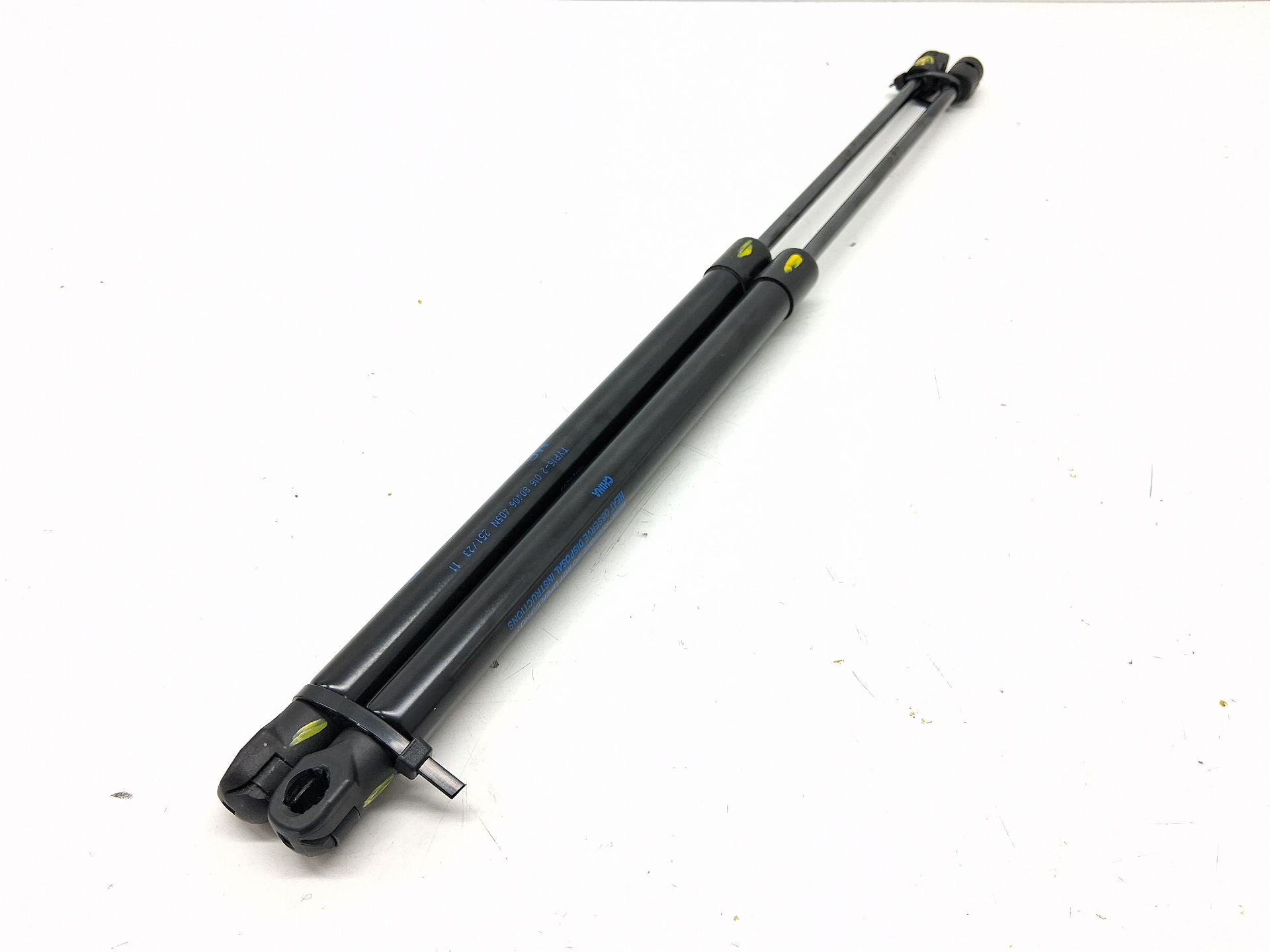 Boot / Tailgate Gas Struts MG MG ZS