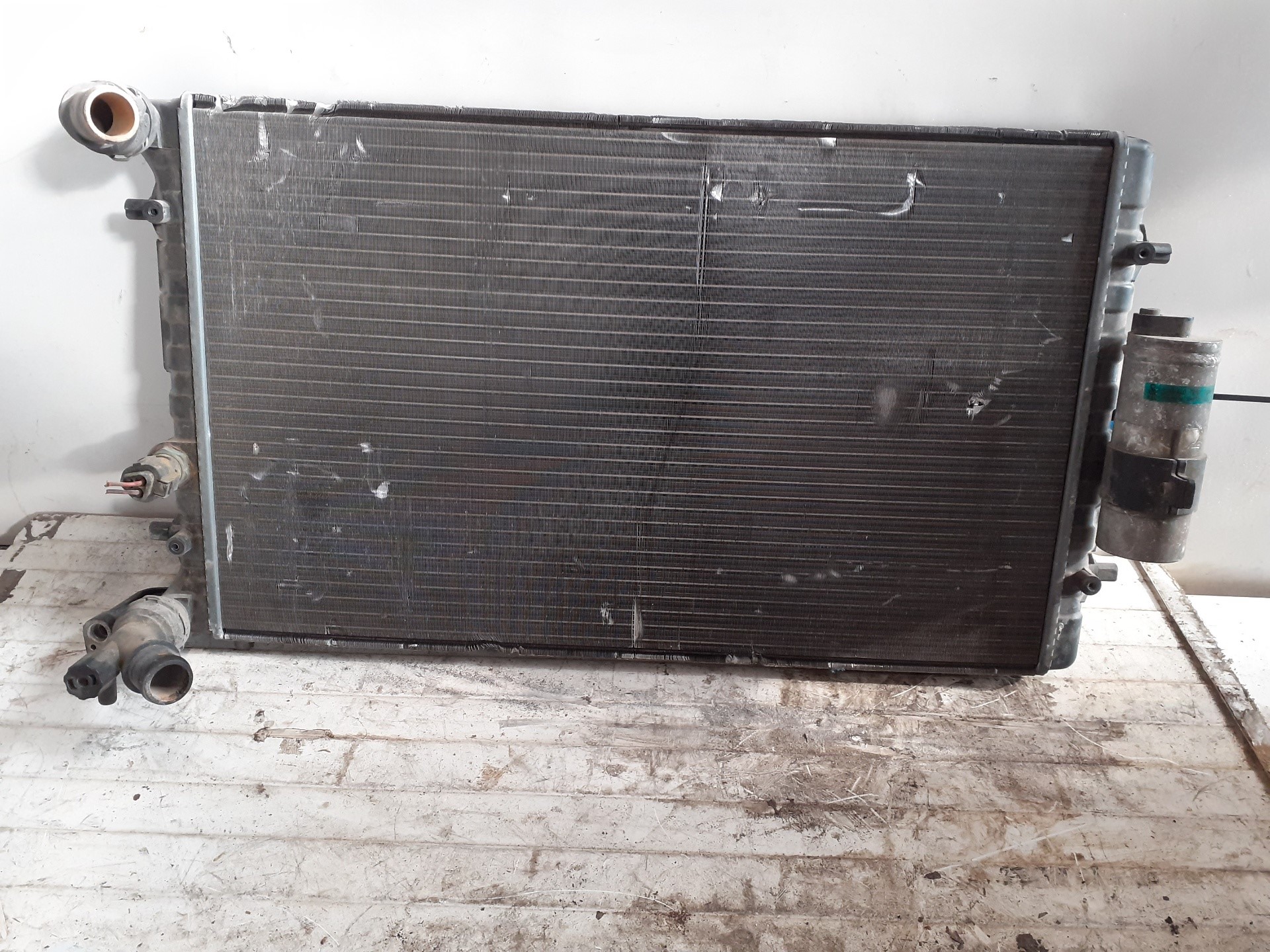 Water Radiator SEAT LEON (1M1)