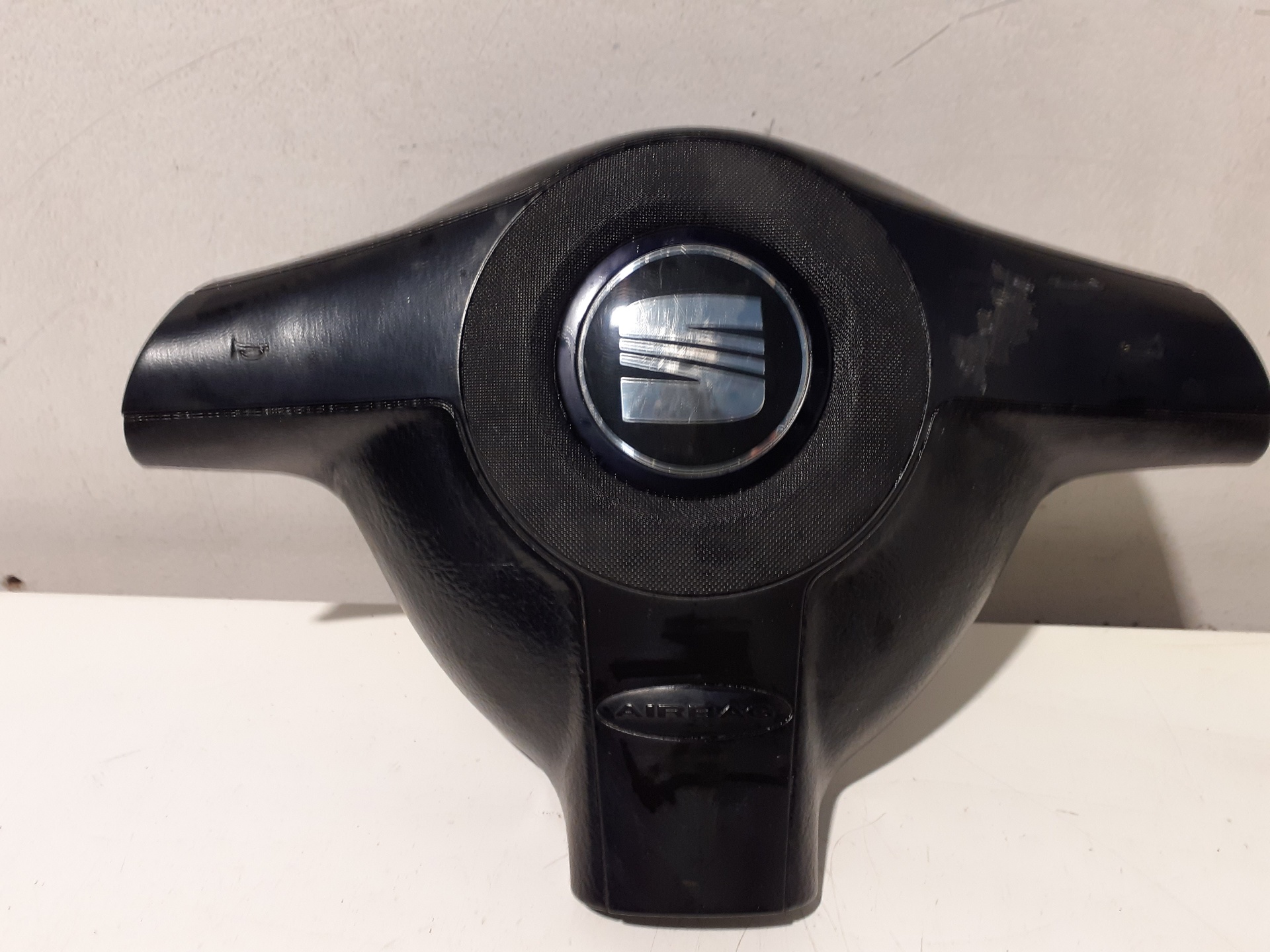 Airbag avant gauche SEAT LEON (1M1)