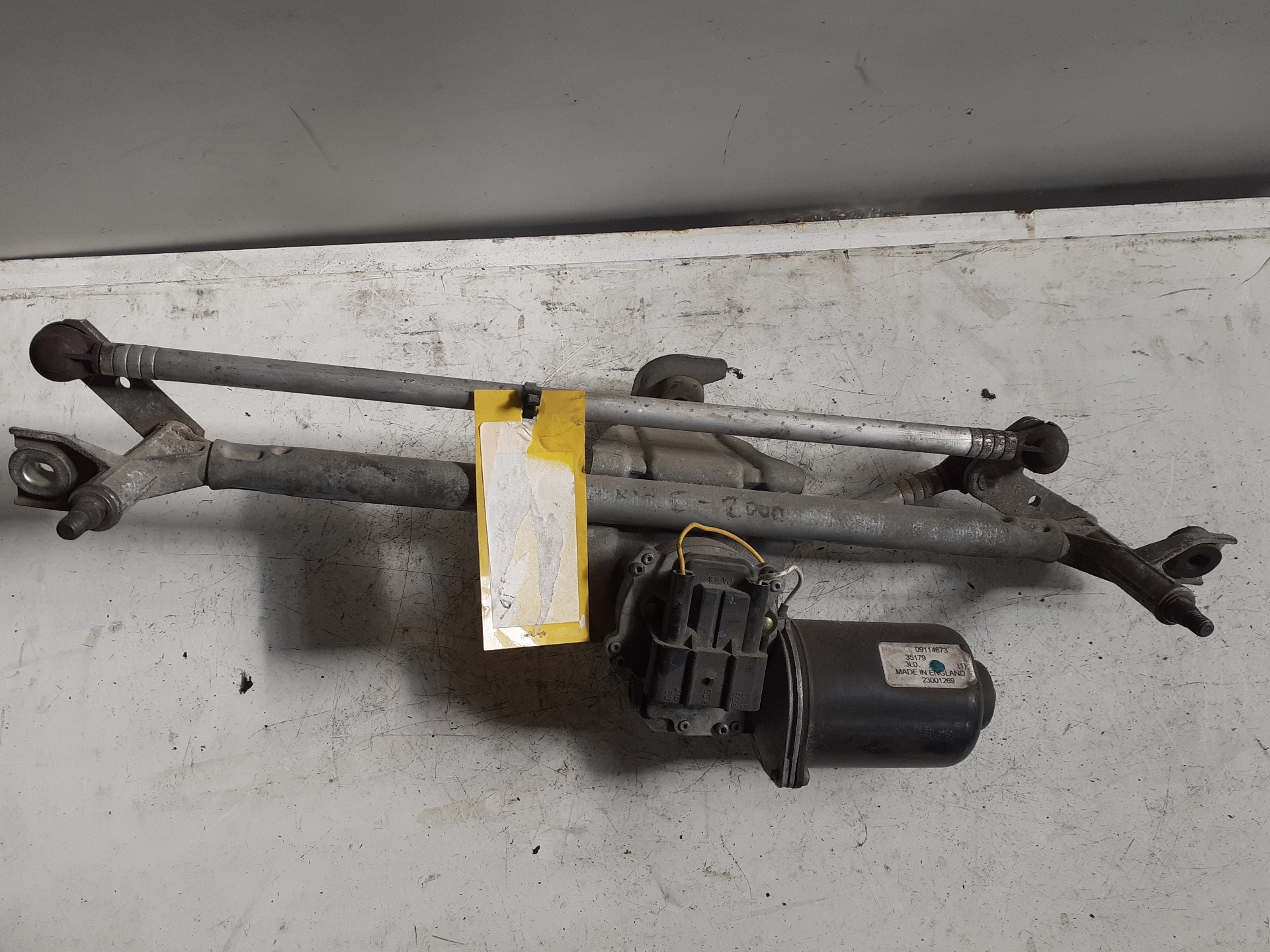 Scheibenwischermotor vorne OPEL CORSA C