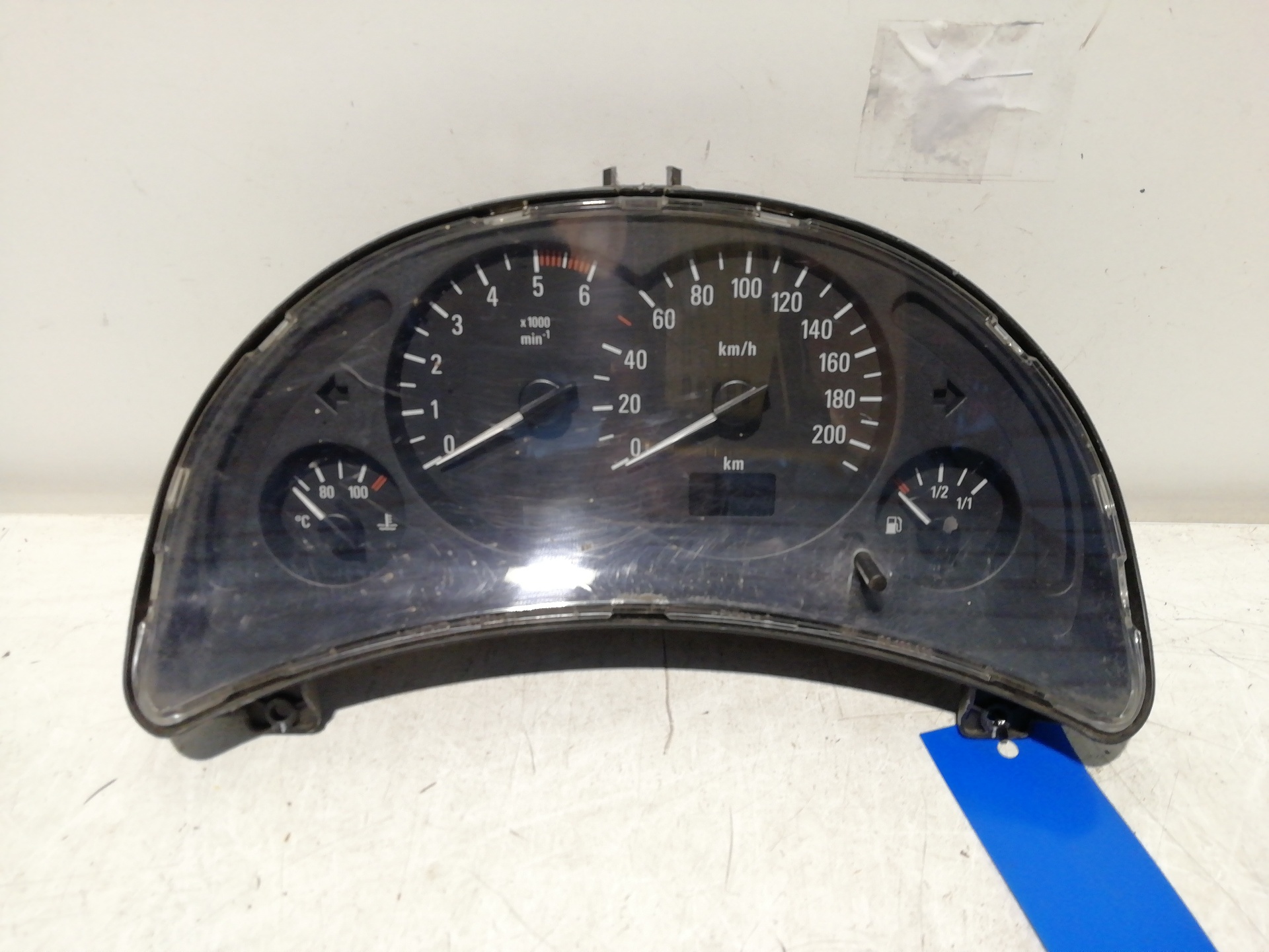 Painel de instrumentos OPEL CORSA C